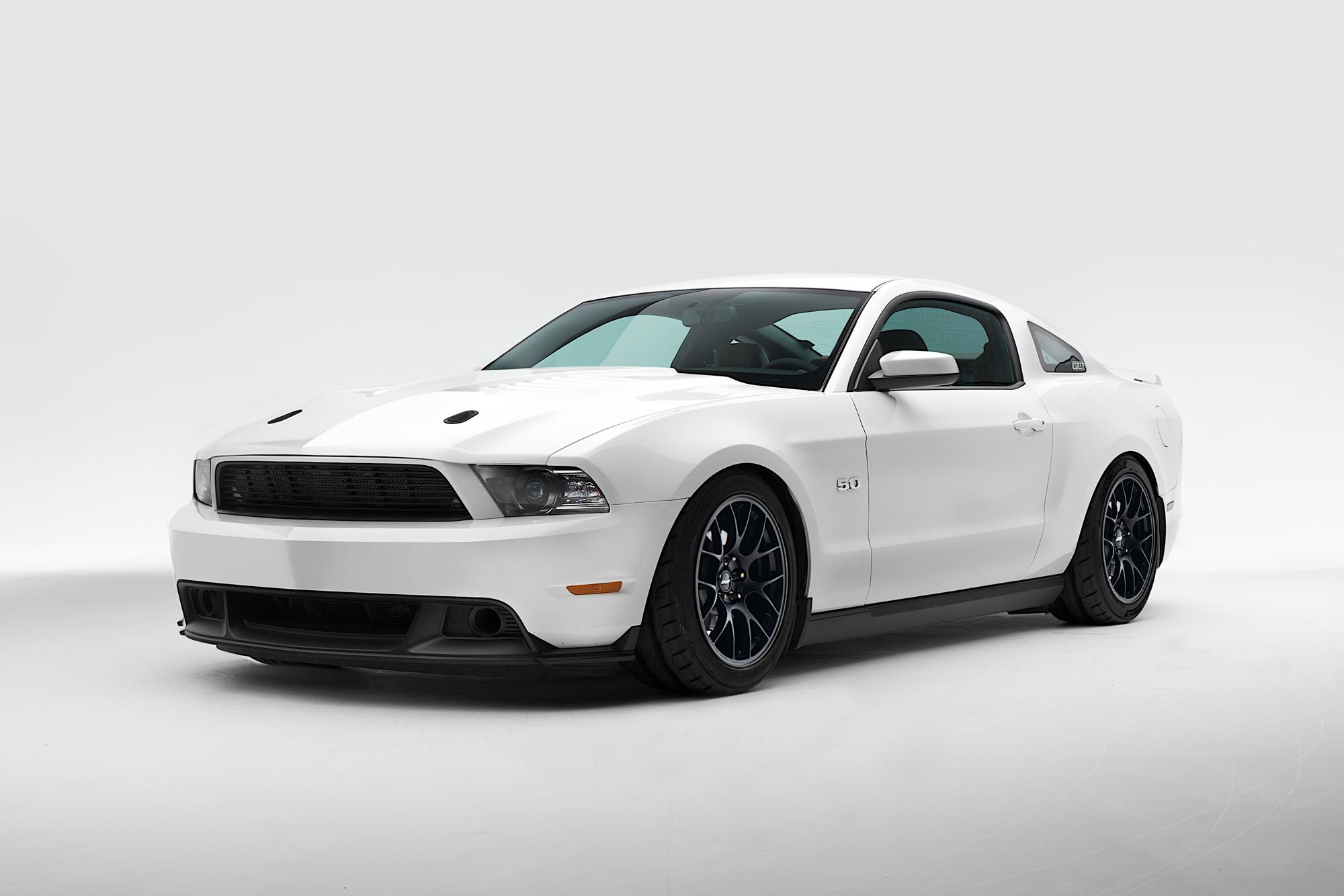 White Ford S197 Mustang GT with 18" EC-7 Apex wheels in Satin Black