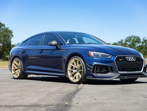 Blue Audi RS 5 - VS-5RS in Motorsport Gold