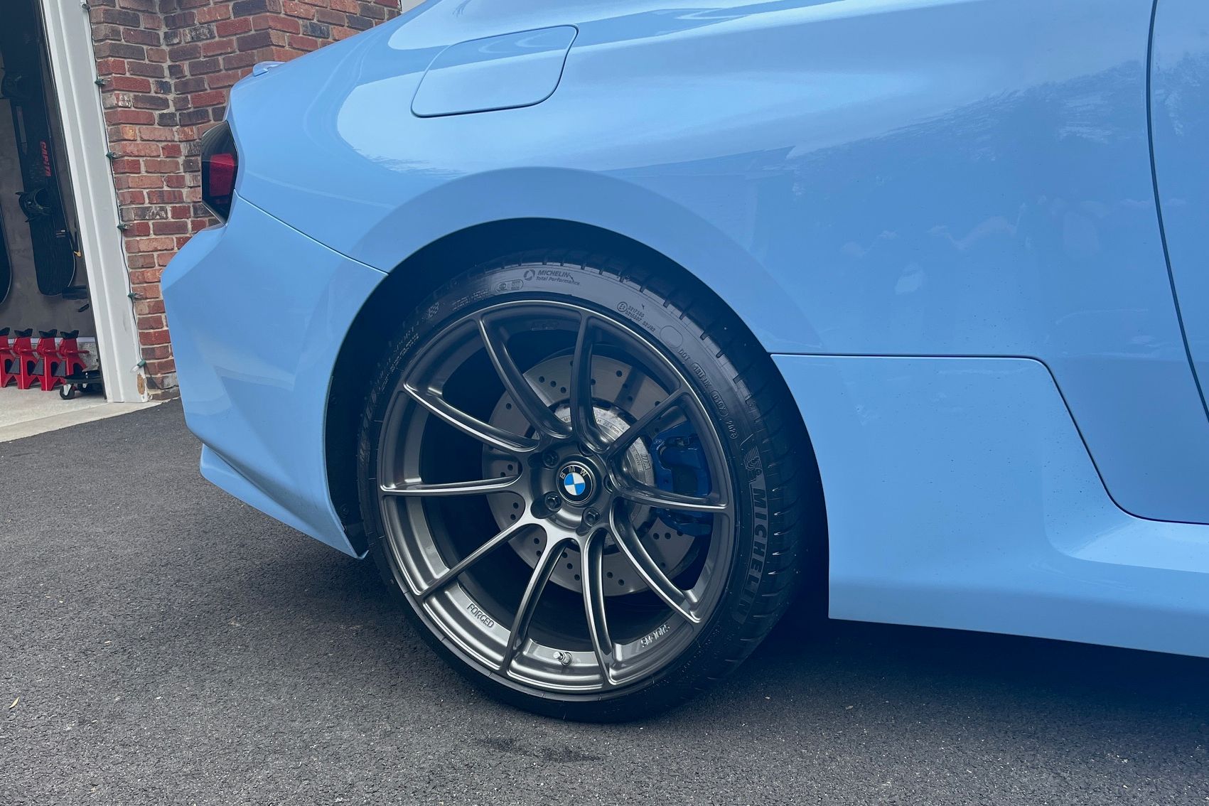 BMW G87 M2 with 19"/20" SM-10RS in Anthracite