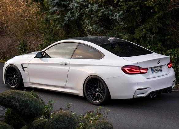 BMW F82 Coupe M4 with 19" ARC-8 in Satin Black