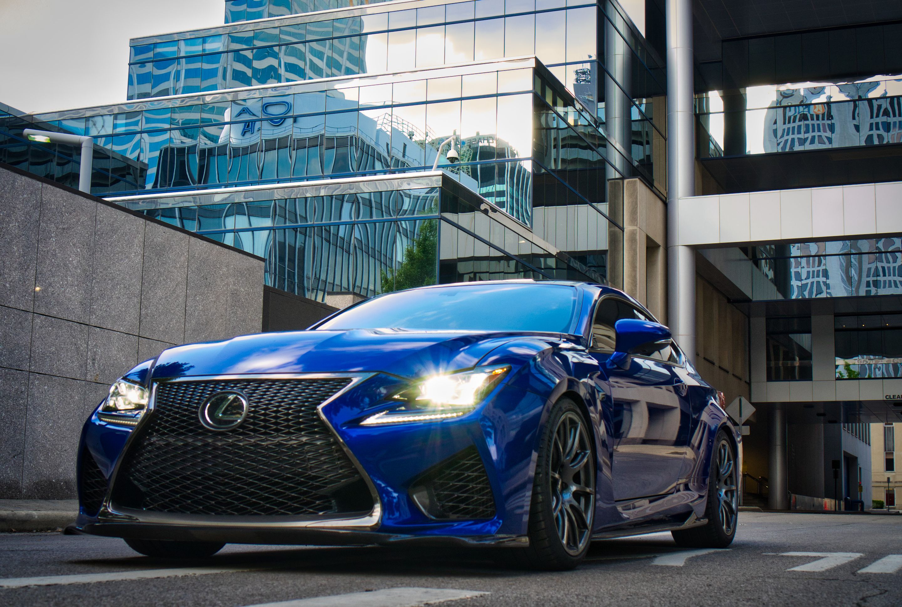 Blue Lexus USC10 RC-F with 19" SM-10 Apex wheels in Anthracite