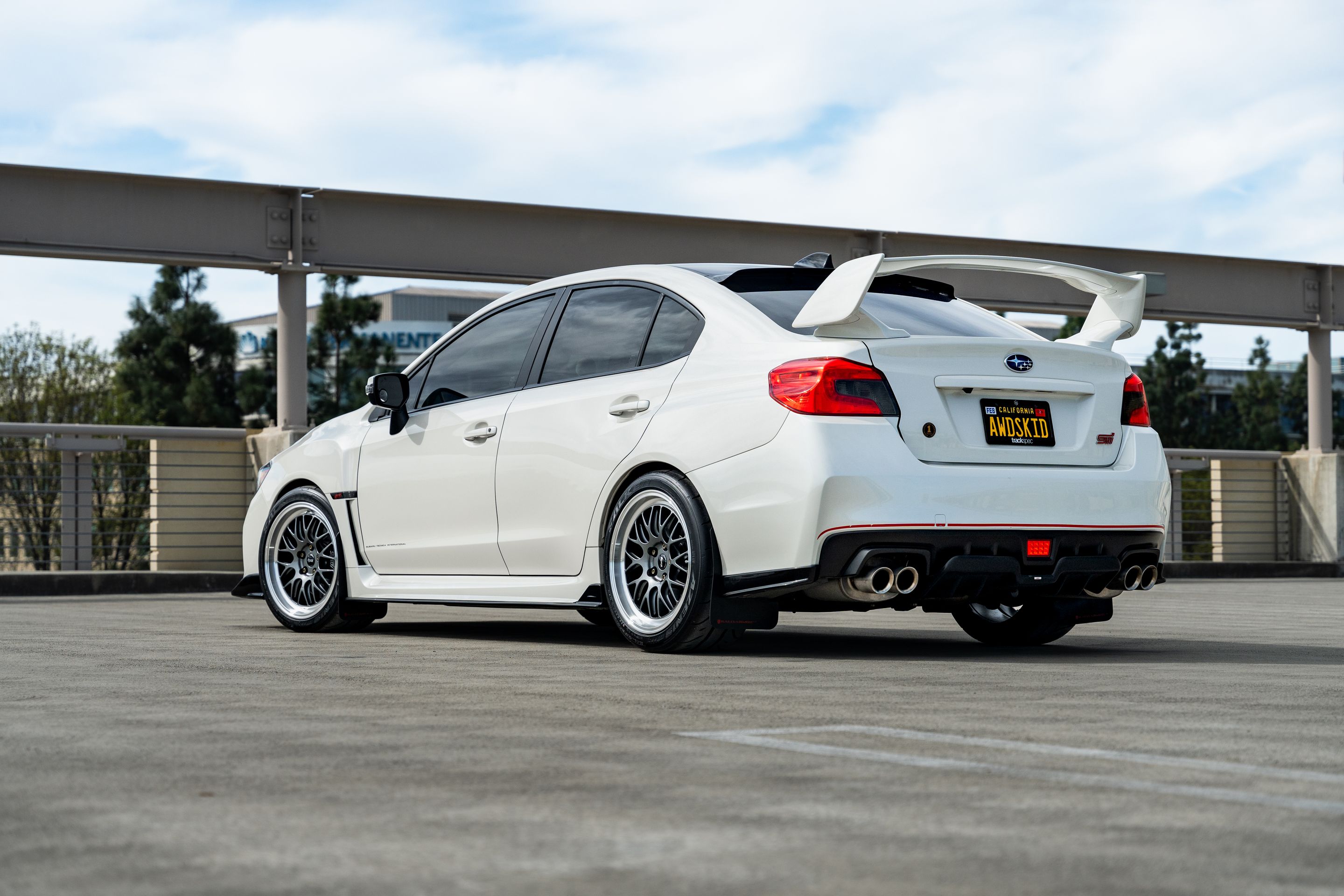 White Subaru VA WRX STI with 18" ML-10RT Apex wheels in Machined Lip Anthracite
