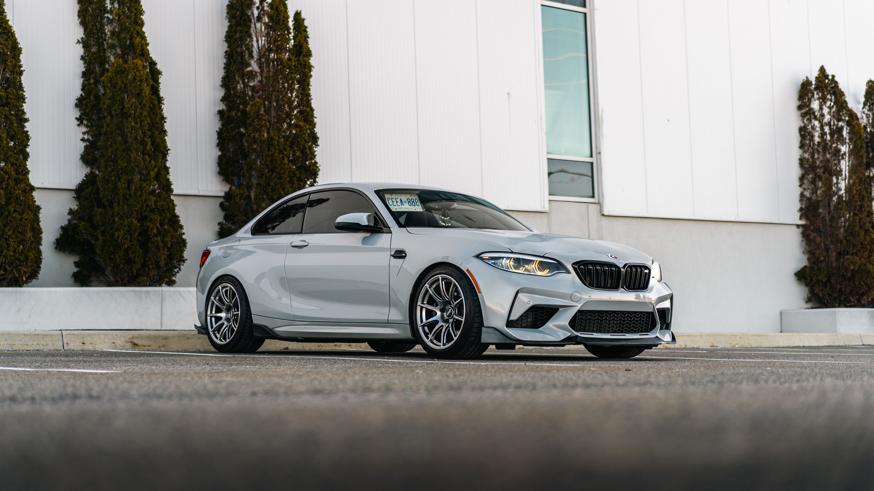 Silver BMW F87 M2 with 18" SM-10 Apex wheels in Anthracite