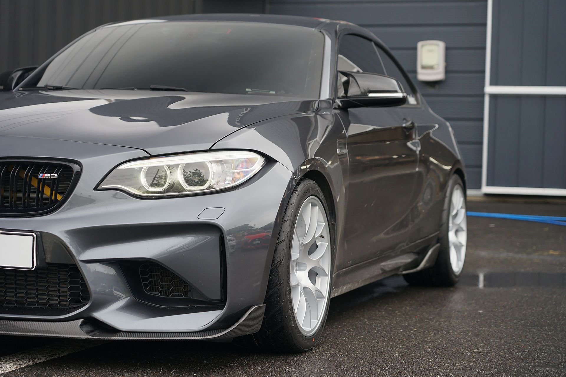 BMW F87 M2 with 18