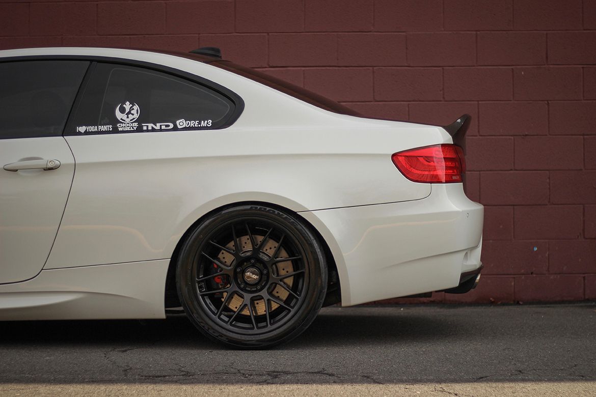 White BMW E92 Coupe M3 with 18" ARC-8 Apex wheels in Satin Black