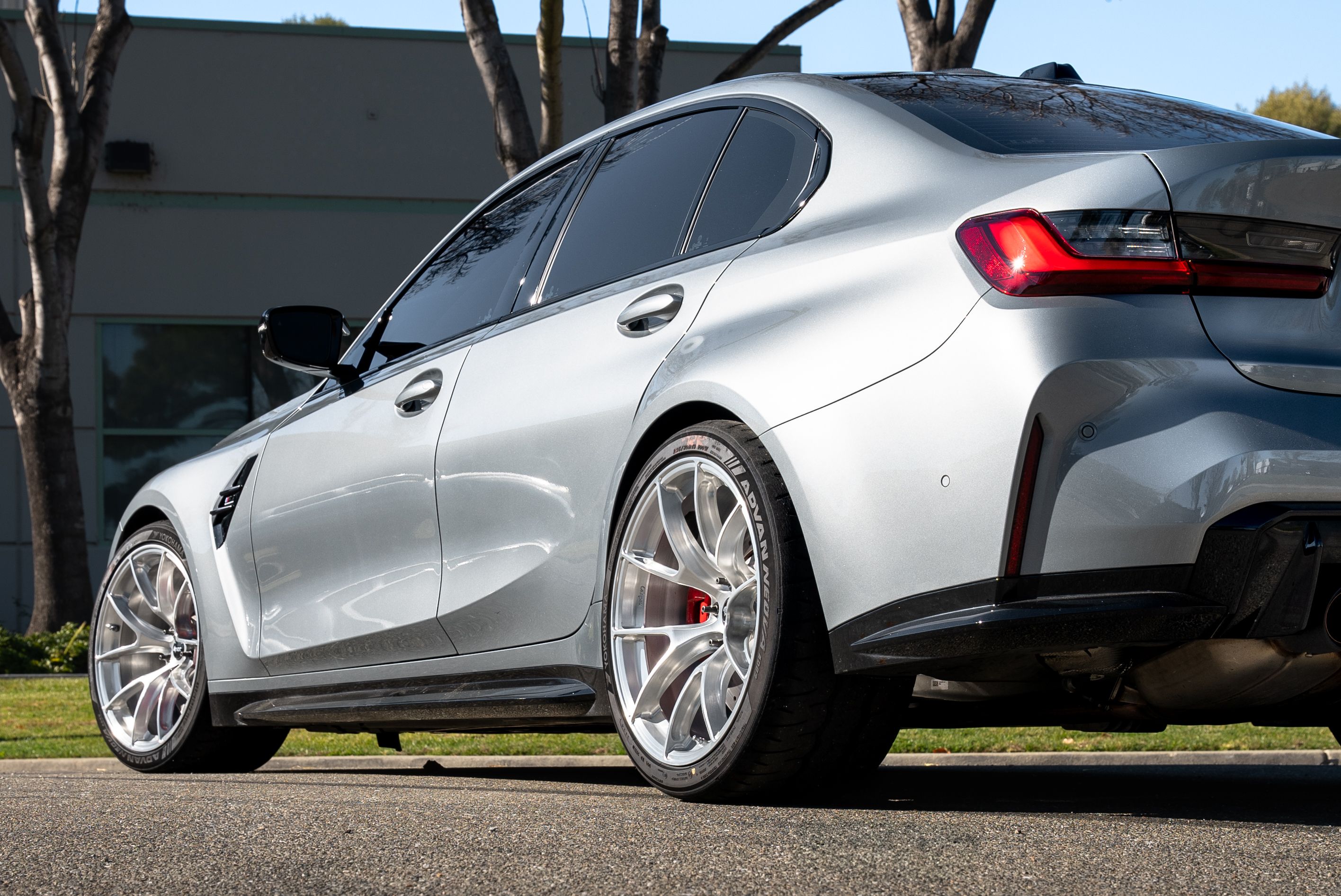 Silver BMW G80 M3 with 19" VS-5RS Apex wheels in Brushed Clear
