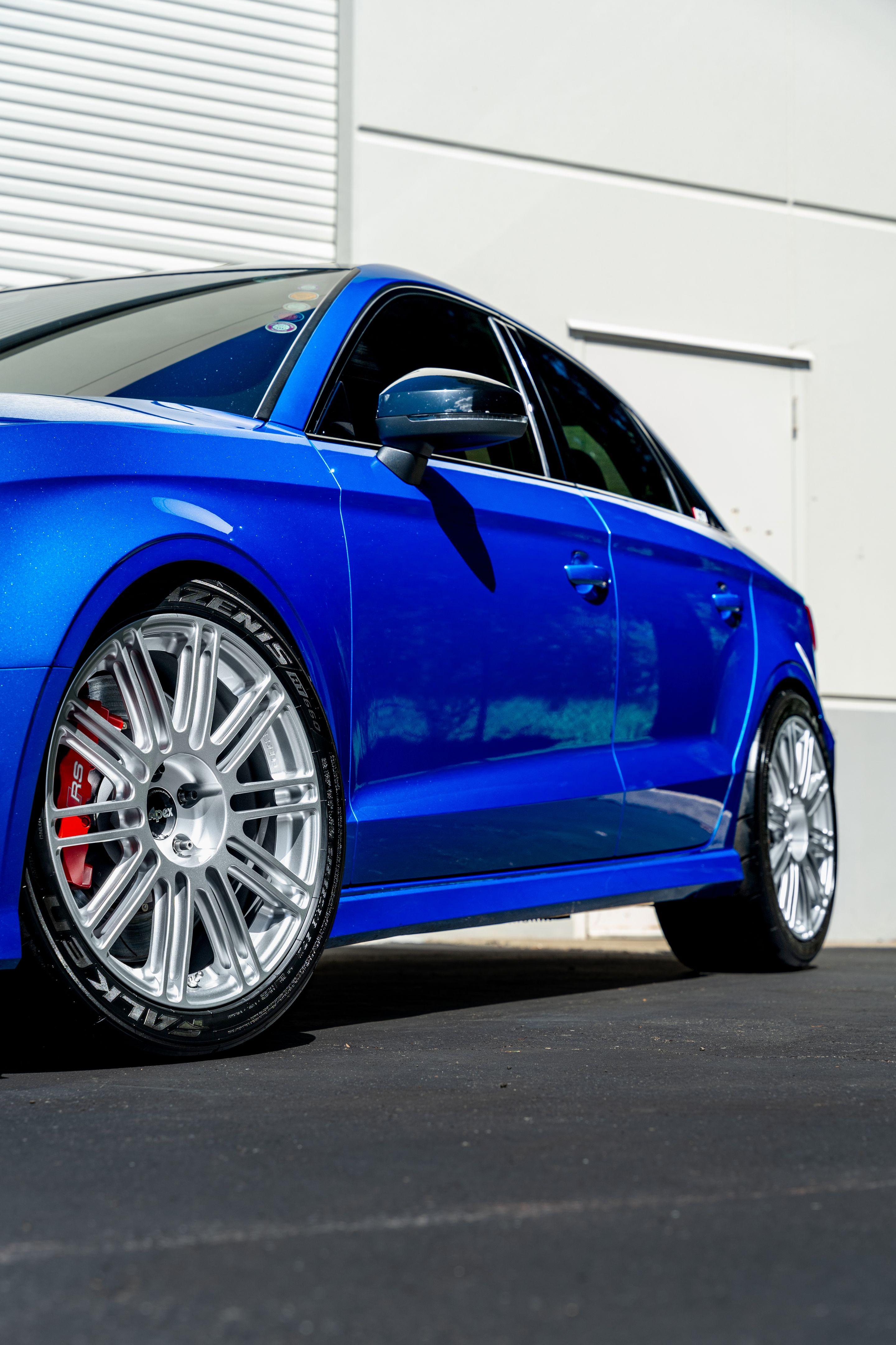 Blue Audi 8V RS 3 with 18" TC-10RT Apex wheels in Race Silver