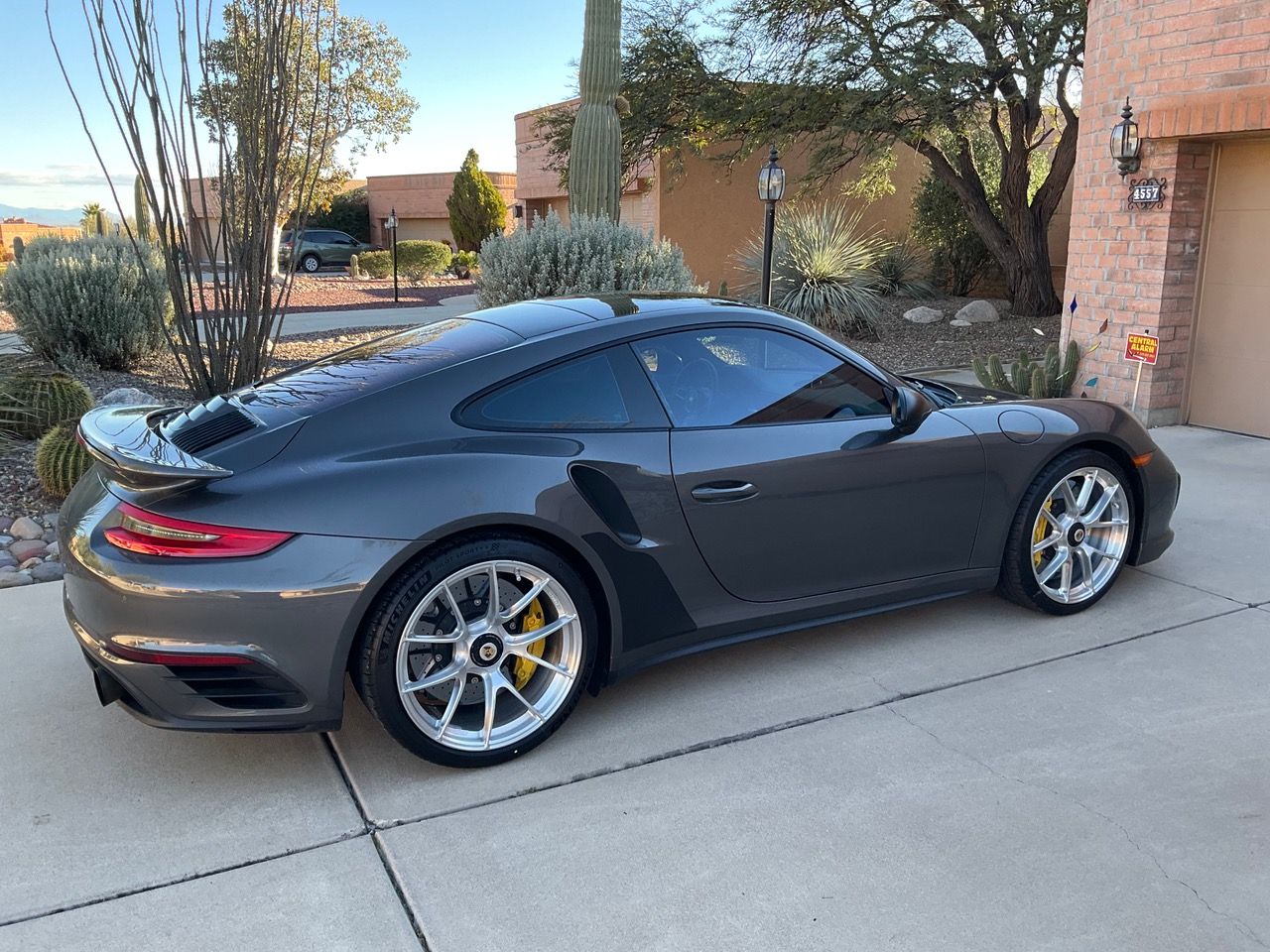 Grey Porsche 911 991.2 Turbo S with 20" VS-5RS Apex wheels in Brushed Clear