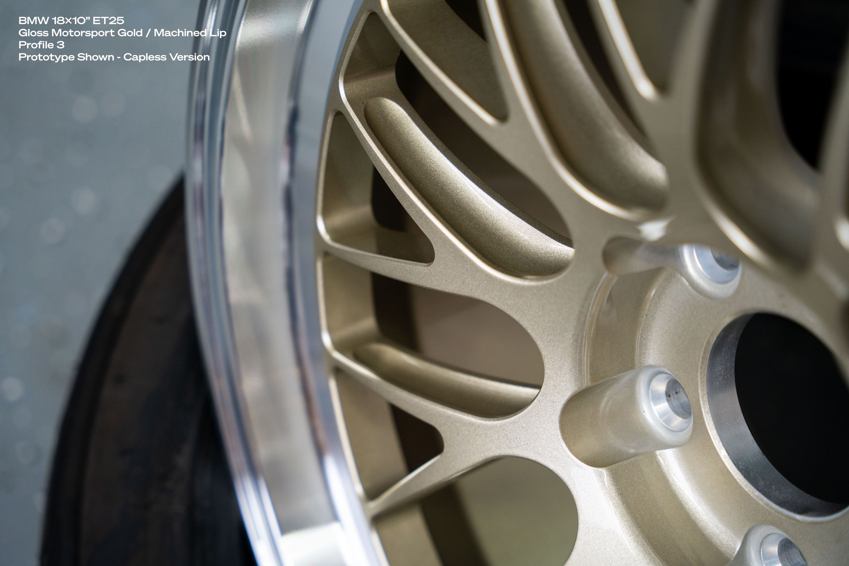 White BMW E92 Coupe M3 with 18" ML-10RT Apex wheels in Motorsport Gold