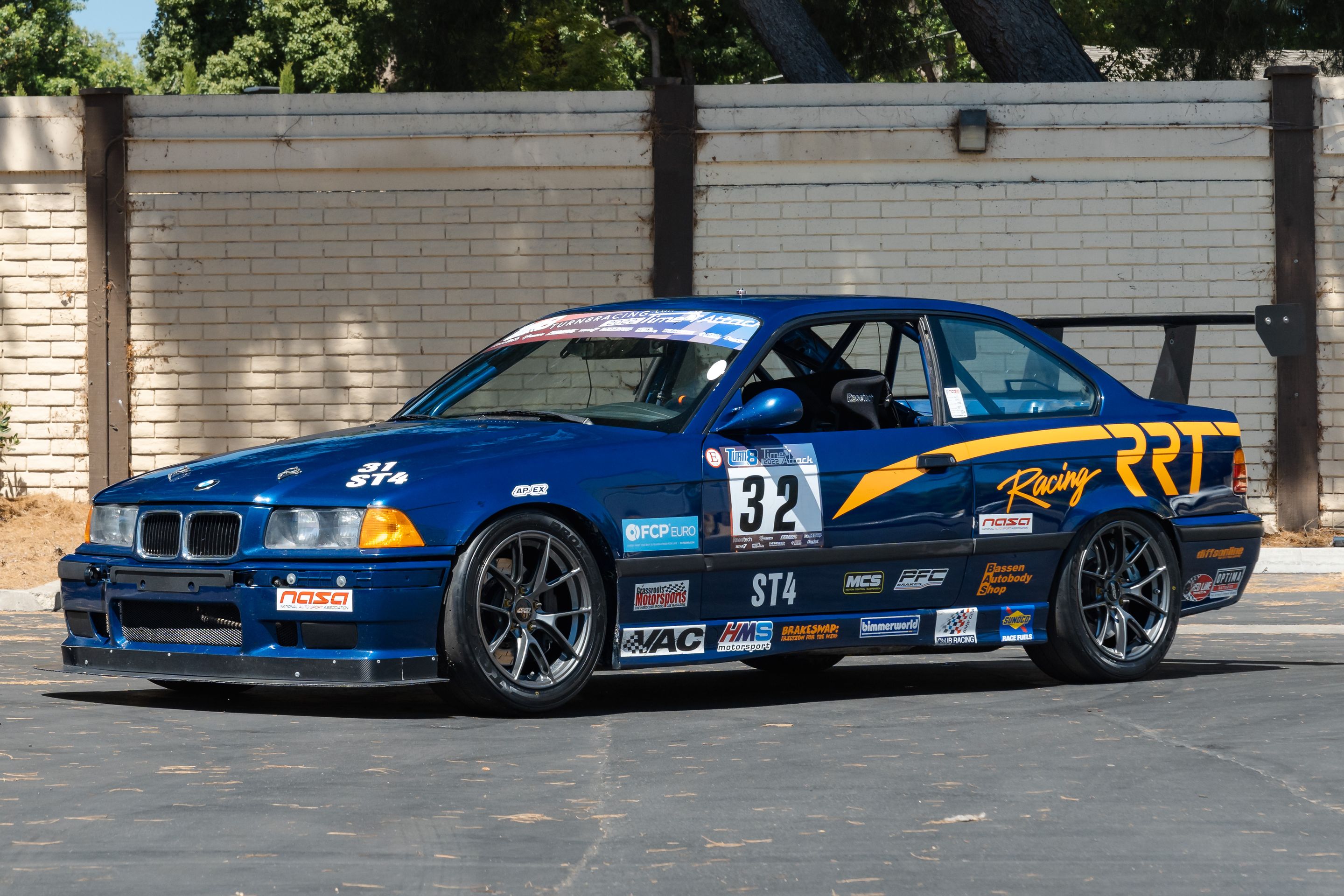 Blue BMW E36 3 Series with 17" VS-5RS Apex wheels in Anthracite