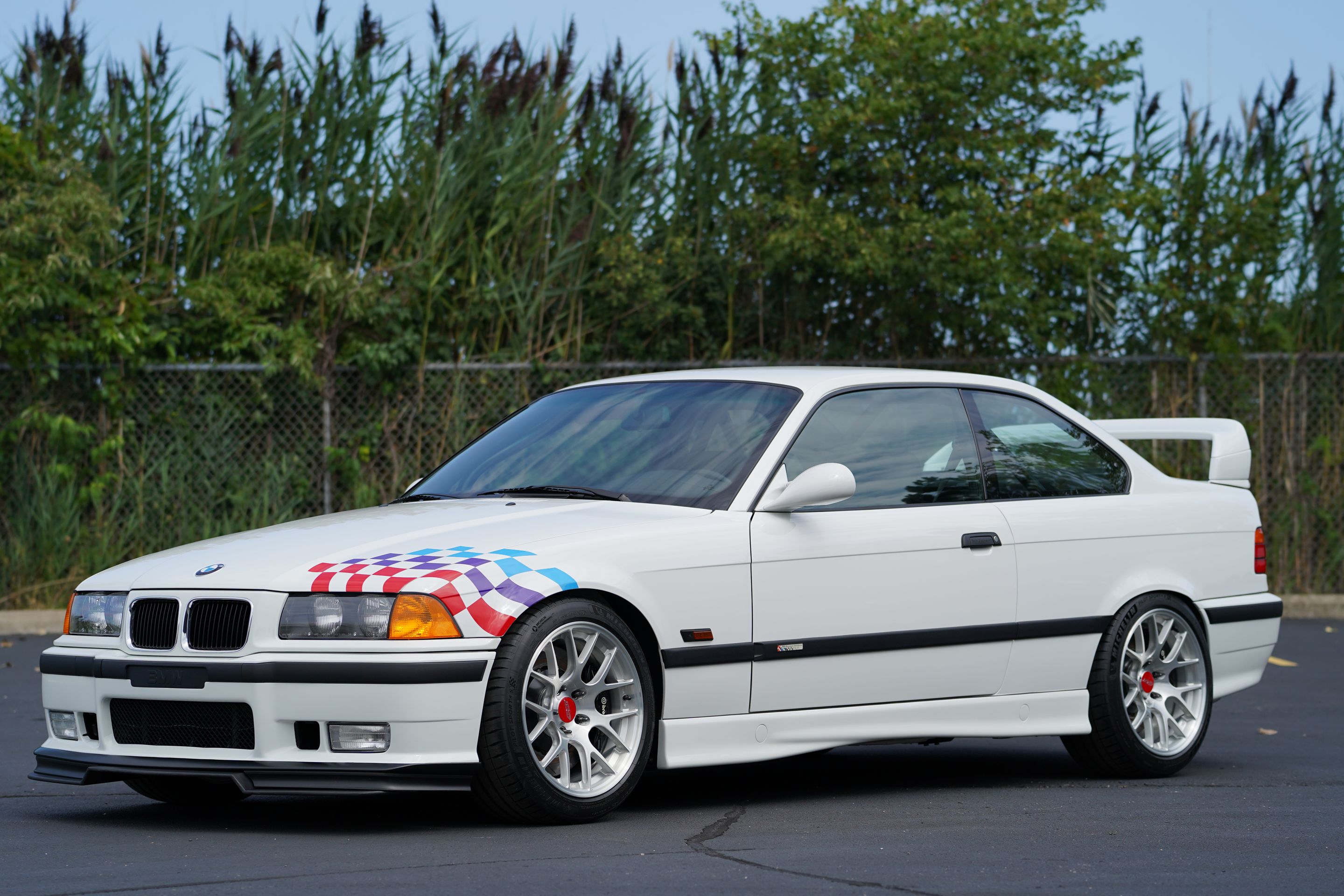 White BMW E36 M3 with 17" EC-7R Apex wheels in Brushed Clear