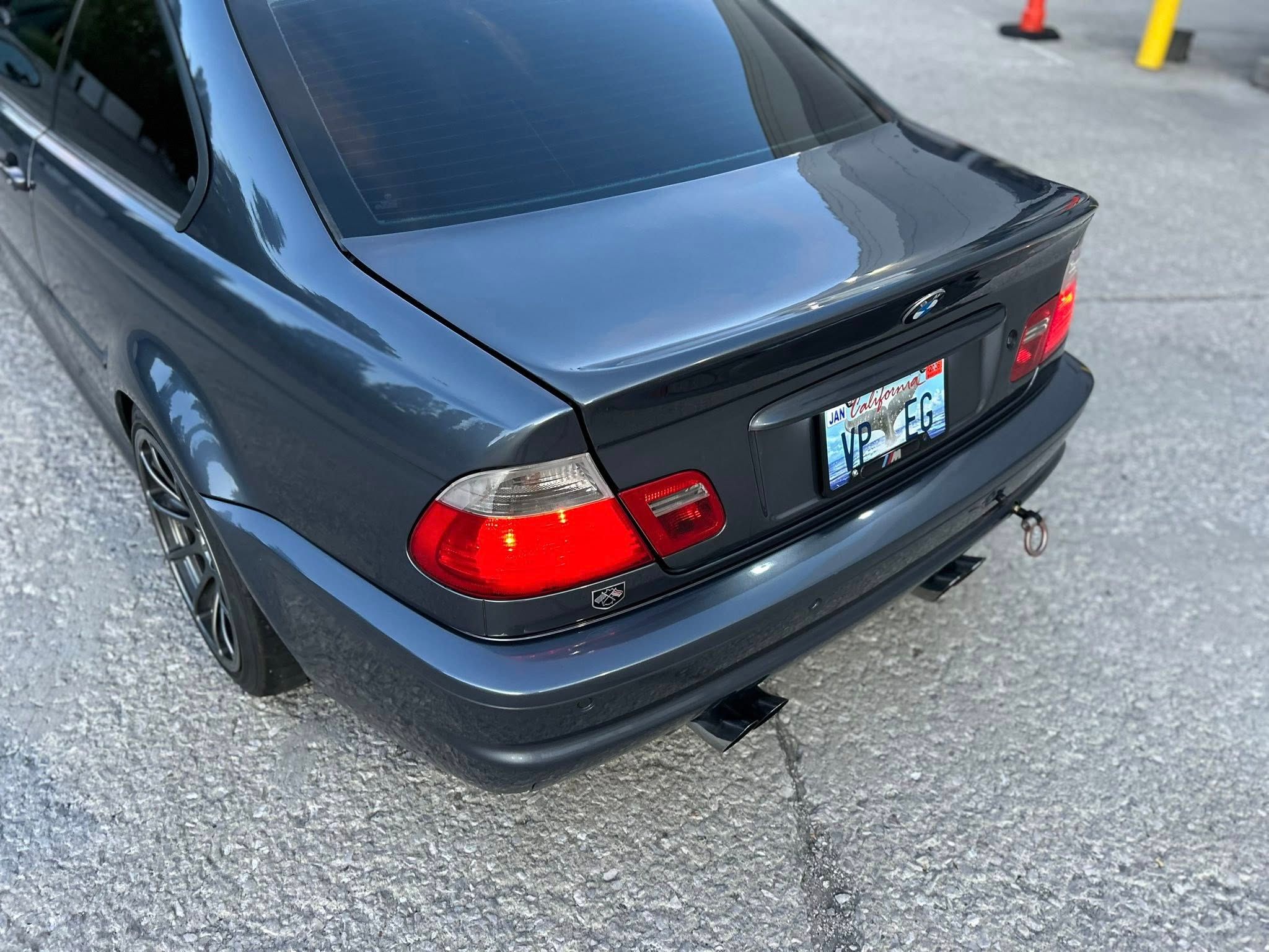 Grey BMW E46 M3 with 18" SM-10RE Apex wheels in Anthracite