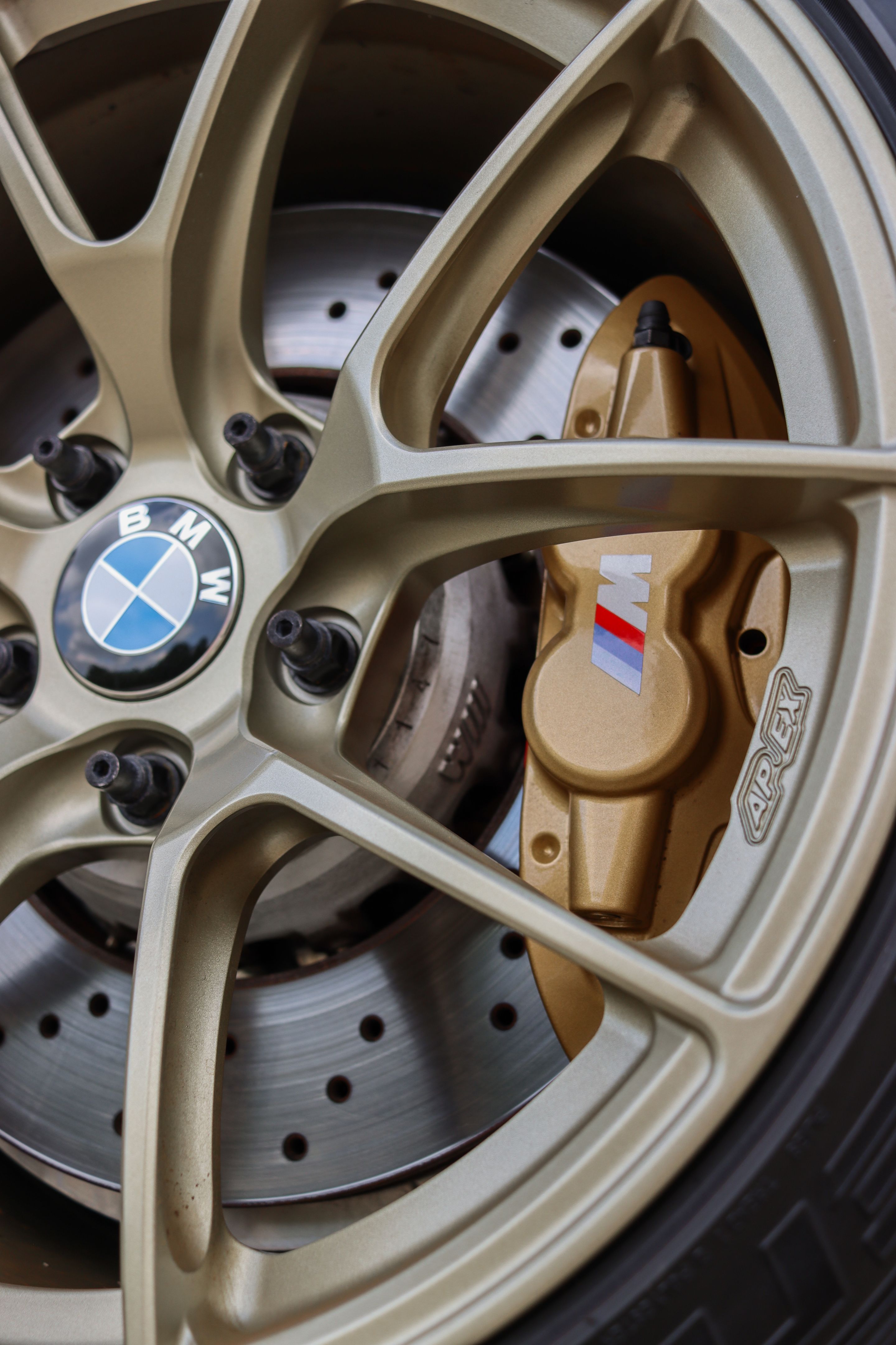 Grey BMW E92 Coupe M3 with 18" VS-5RS Apex wheels in Motorsport Gold