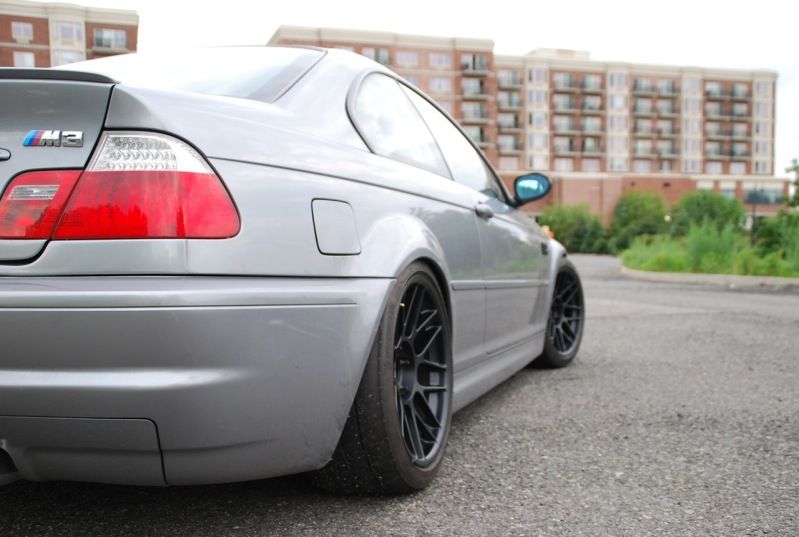 Silver BMW E46 M3 with 18" ARC-8 Apex wheels in Satin Black