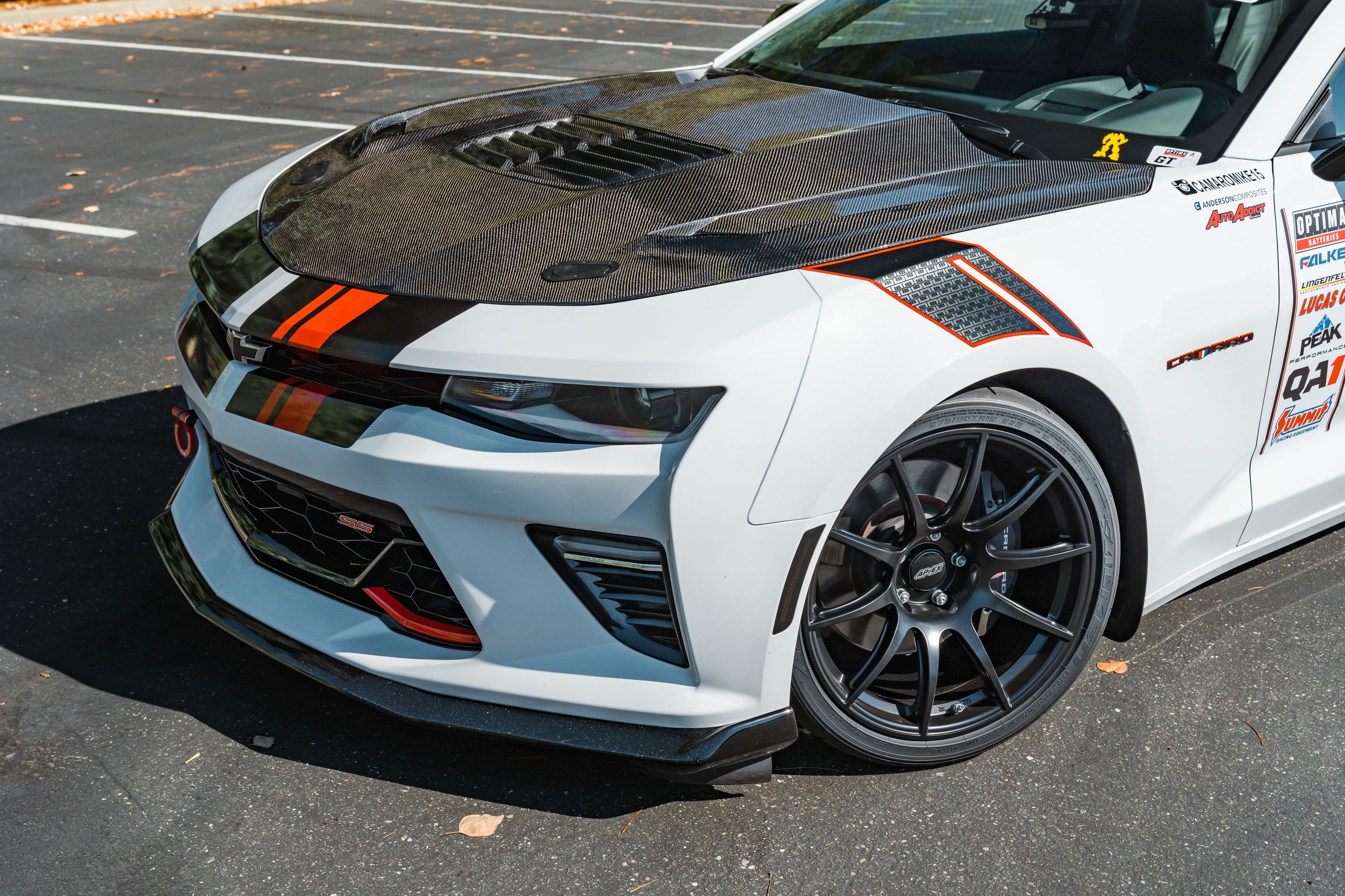 White Chevrolet 6th Gen Camaro SS with 19" SM-10 Apex wheels in Satin Black