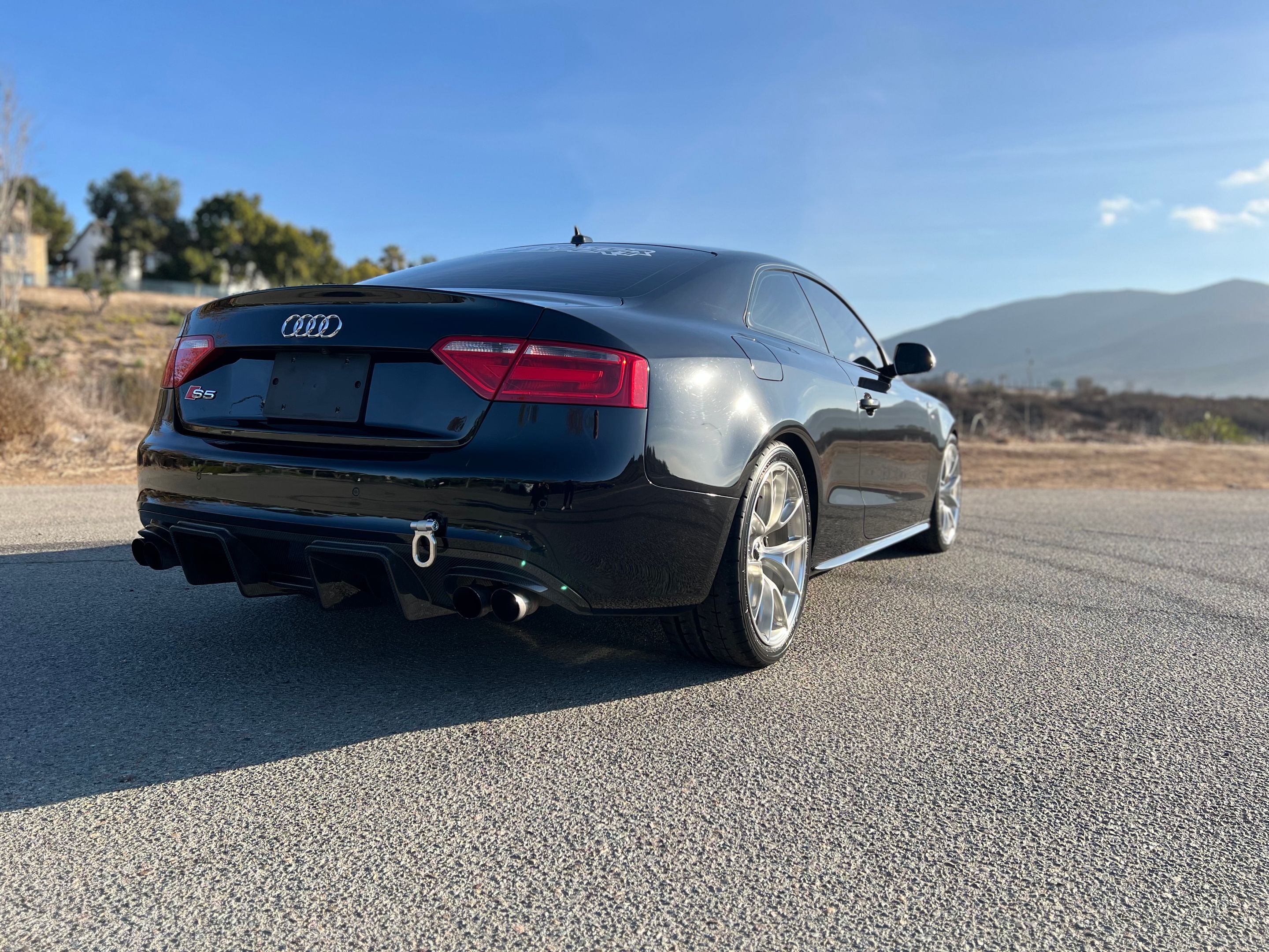 Black Audi B8 S5 with 19" VS-5RS Apex wheels in Brushed Clear