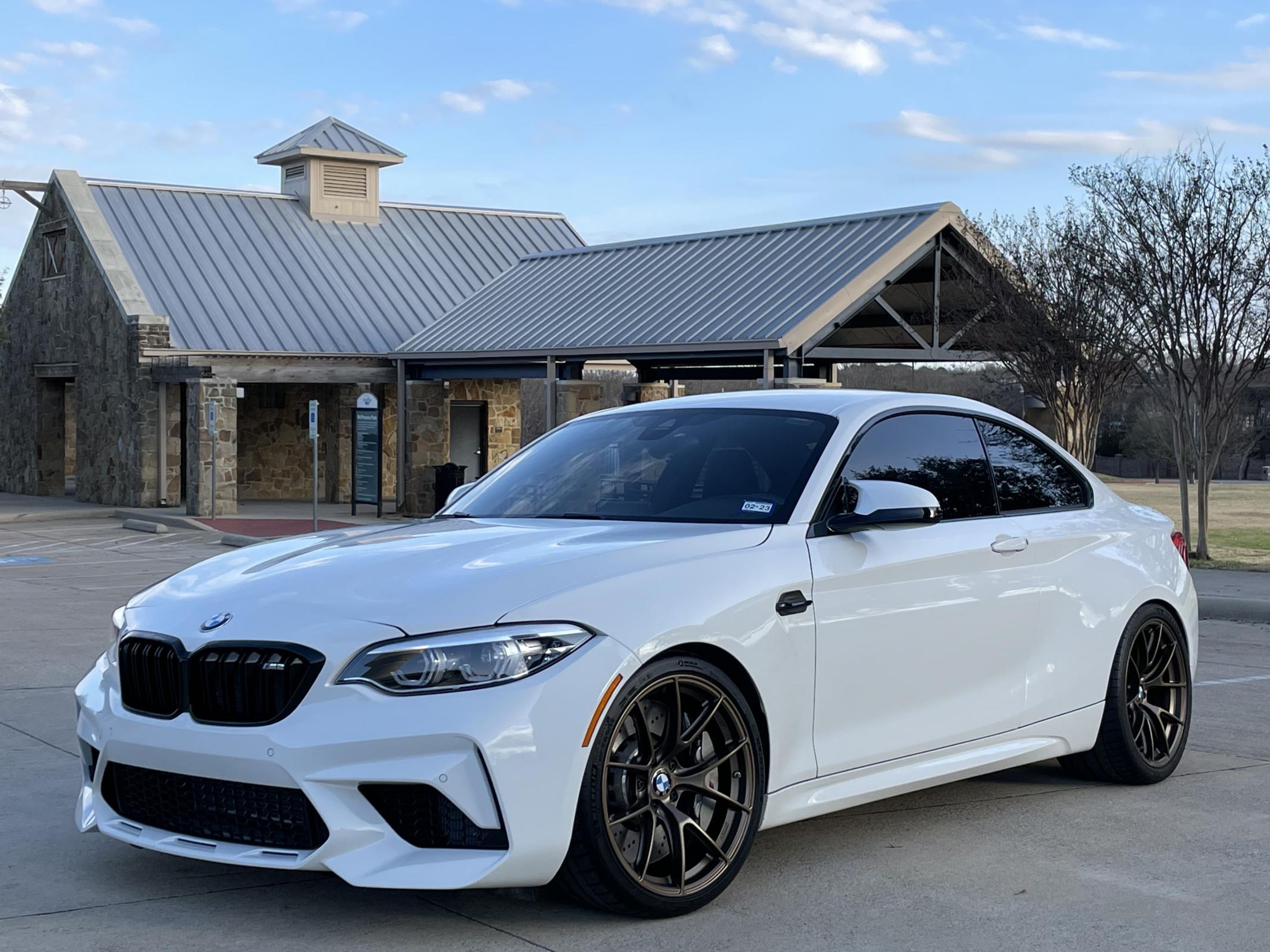 White BMW F87 M2 with 19" VS-5RS Apex wheels in Satin Bronze