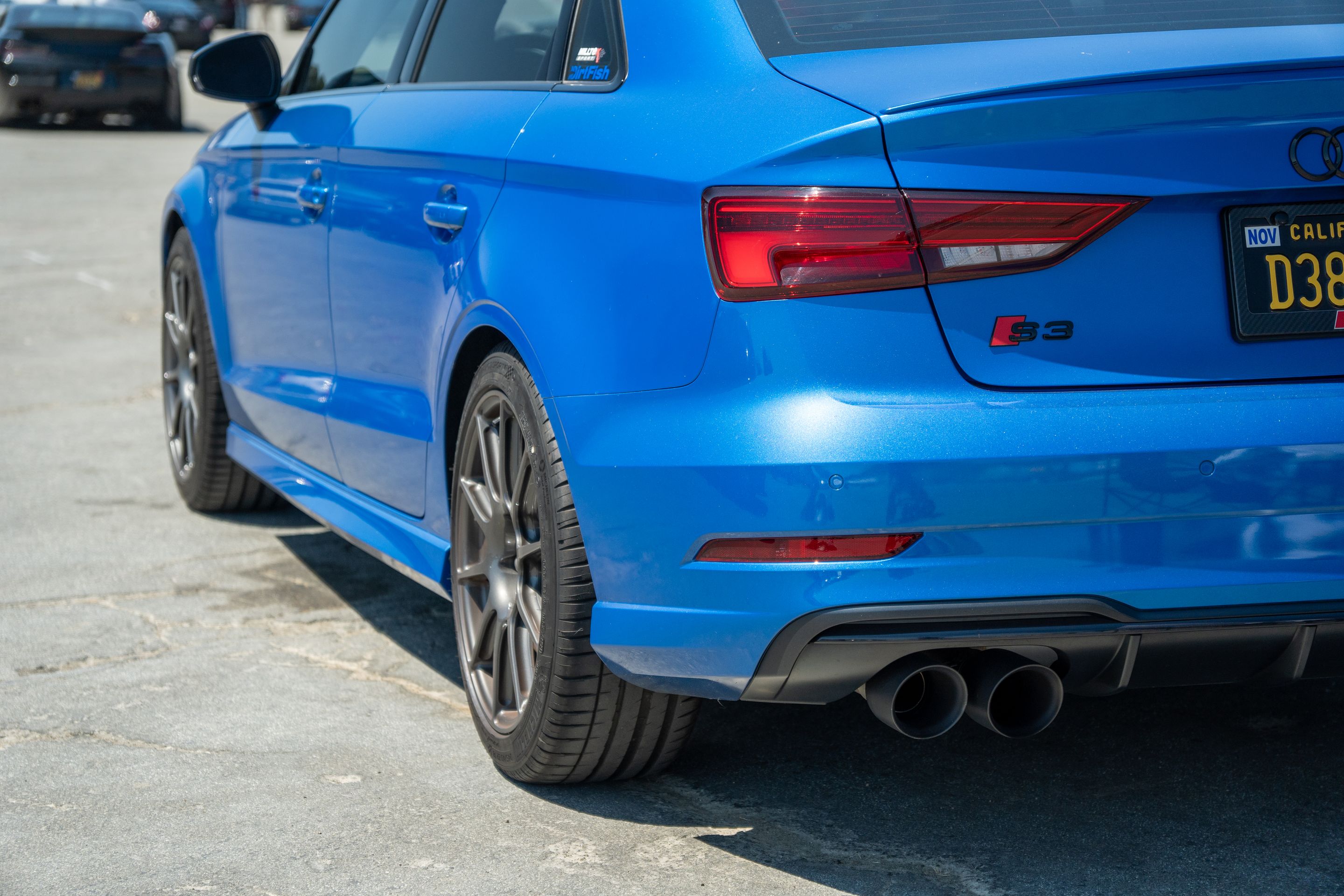 Blue Audi 8V S3 with 18" SM-10 Apex wheels in Anthracite