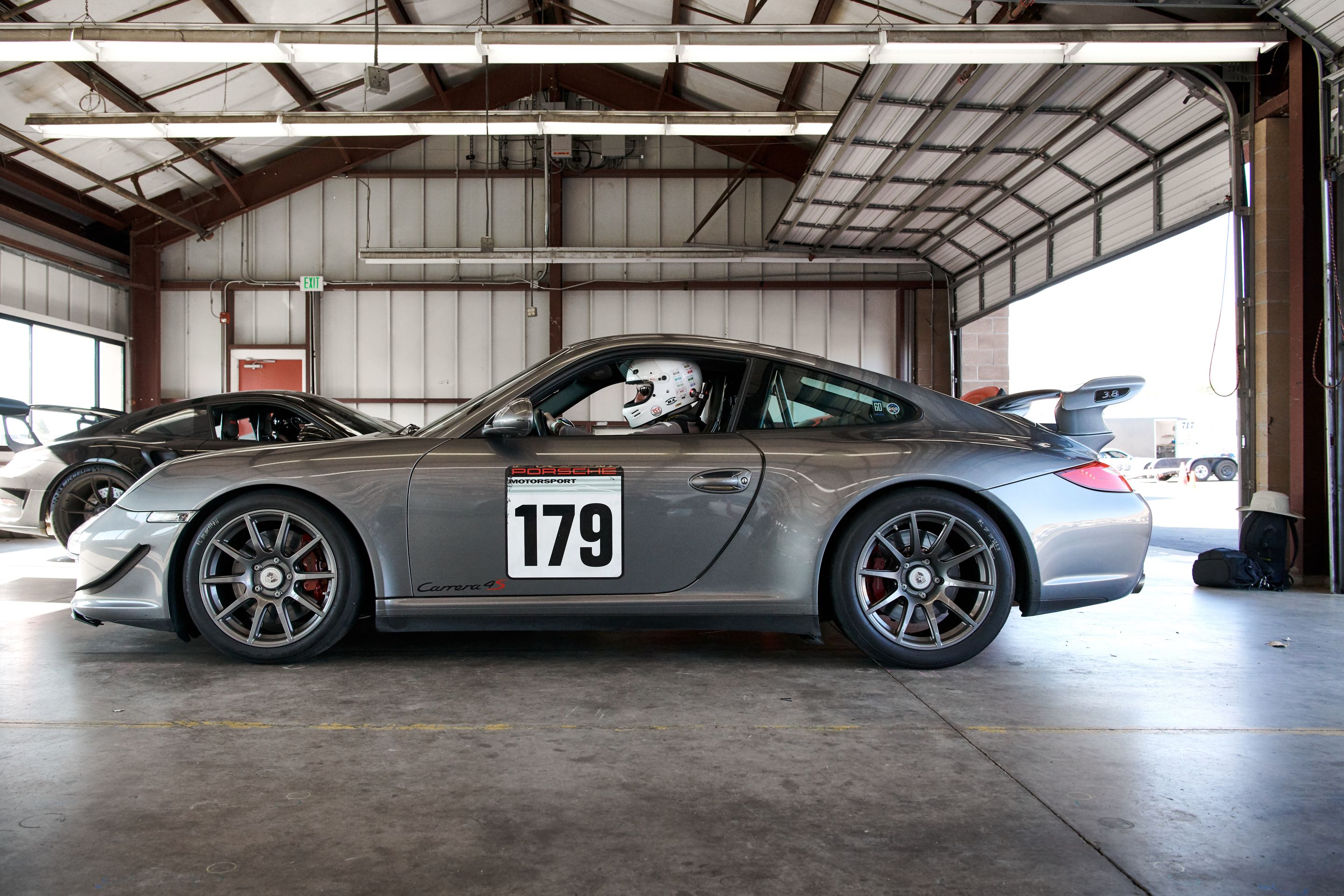 Grey Porsche 911 997 Carrera 4S with 18" SM-10 Apex wheels in Anthracite