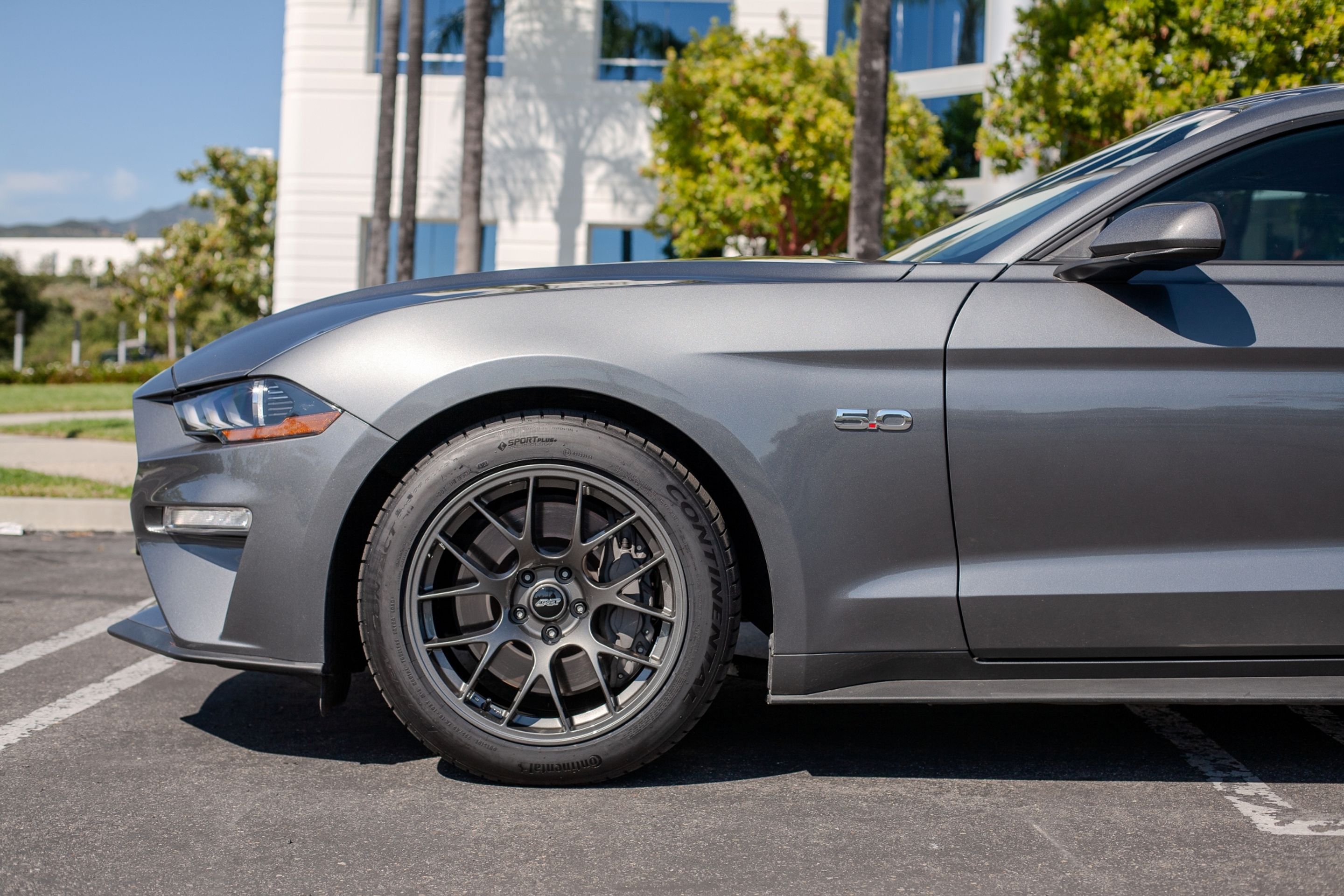Grey Ford S550 Mustang GT with 18" EC-7 Apex wheels in Anthracite