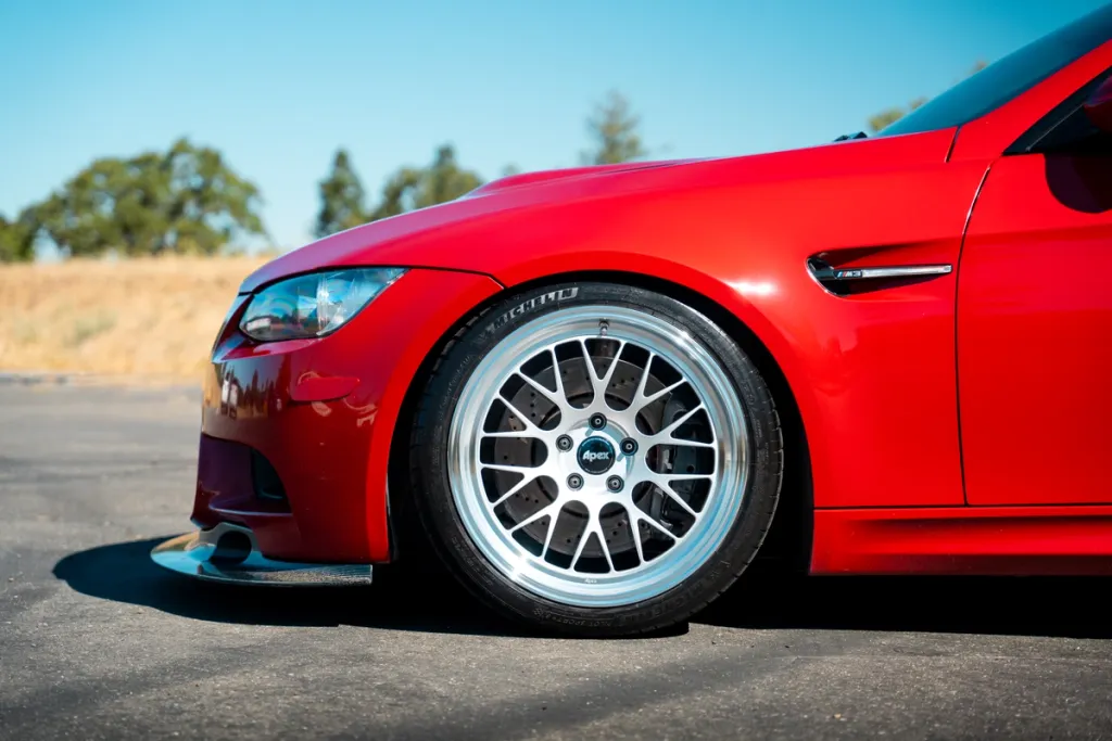 BMW E92 Coupe M3 with 19