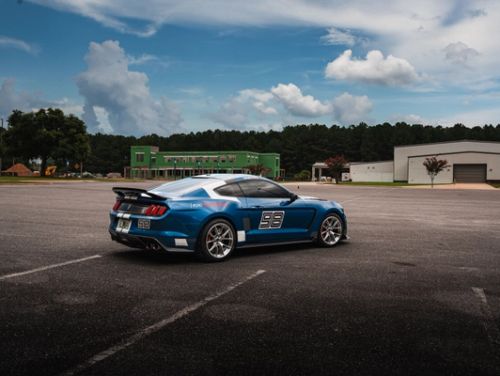 Blue Ford Mustang - VS-5RS in Race Silver