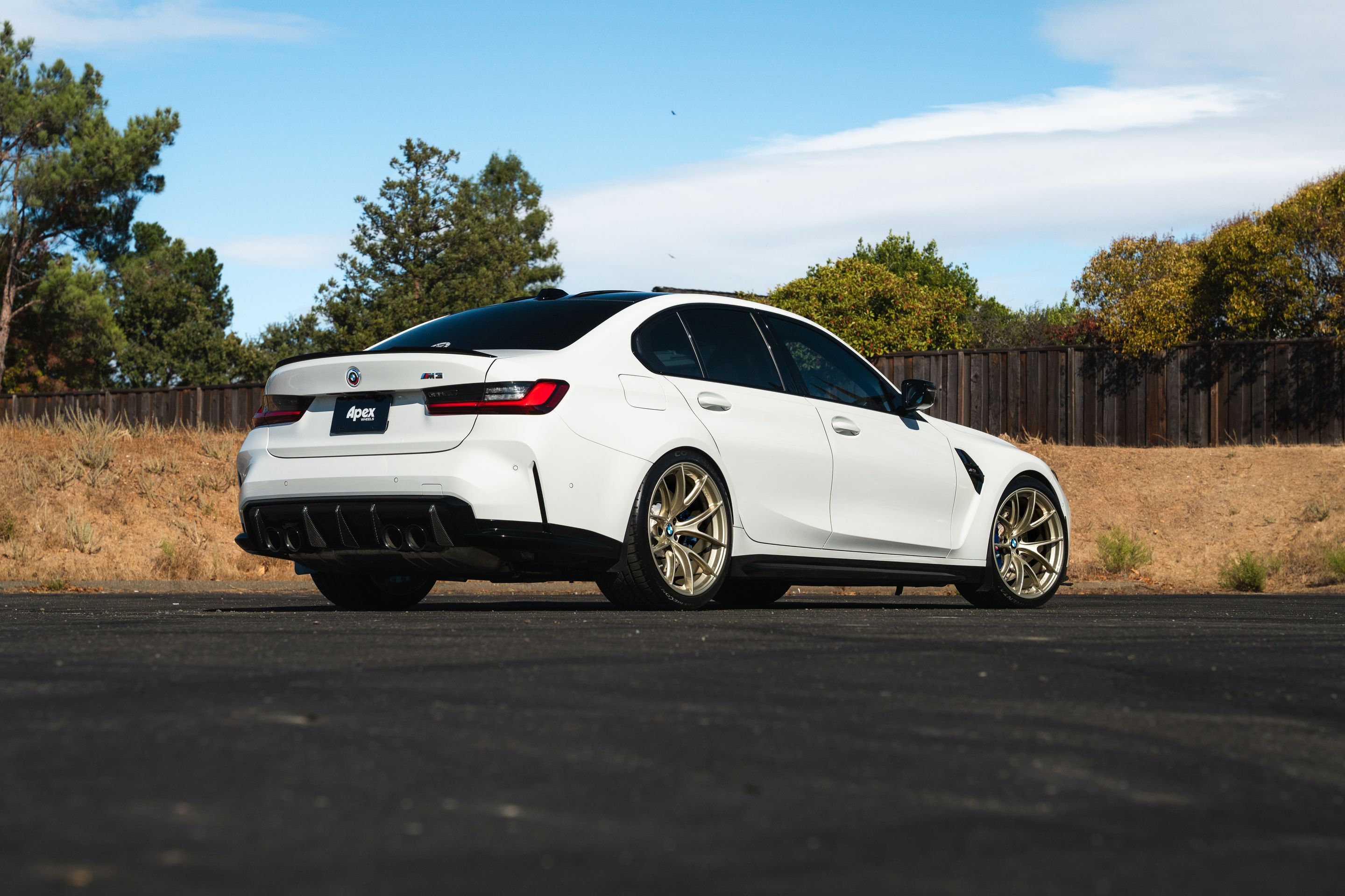 White BMW G80 M3 with 20" VS-5RS Apex wheels in Motorsport Gold