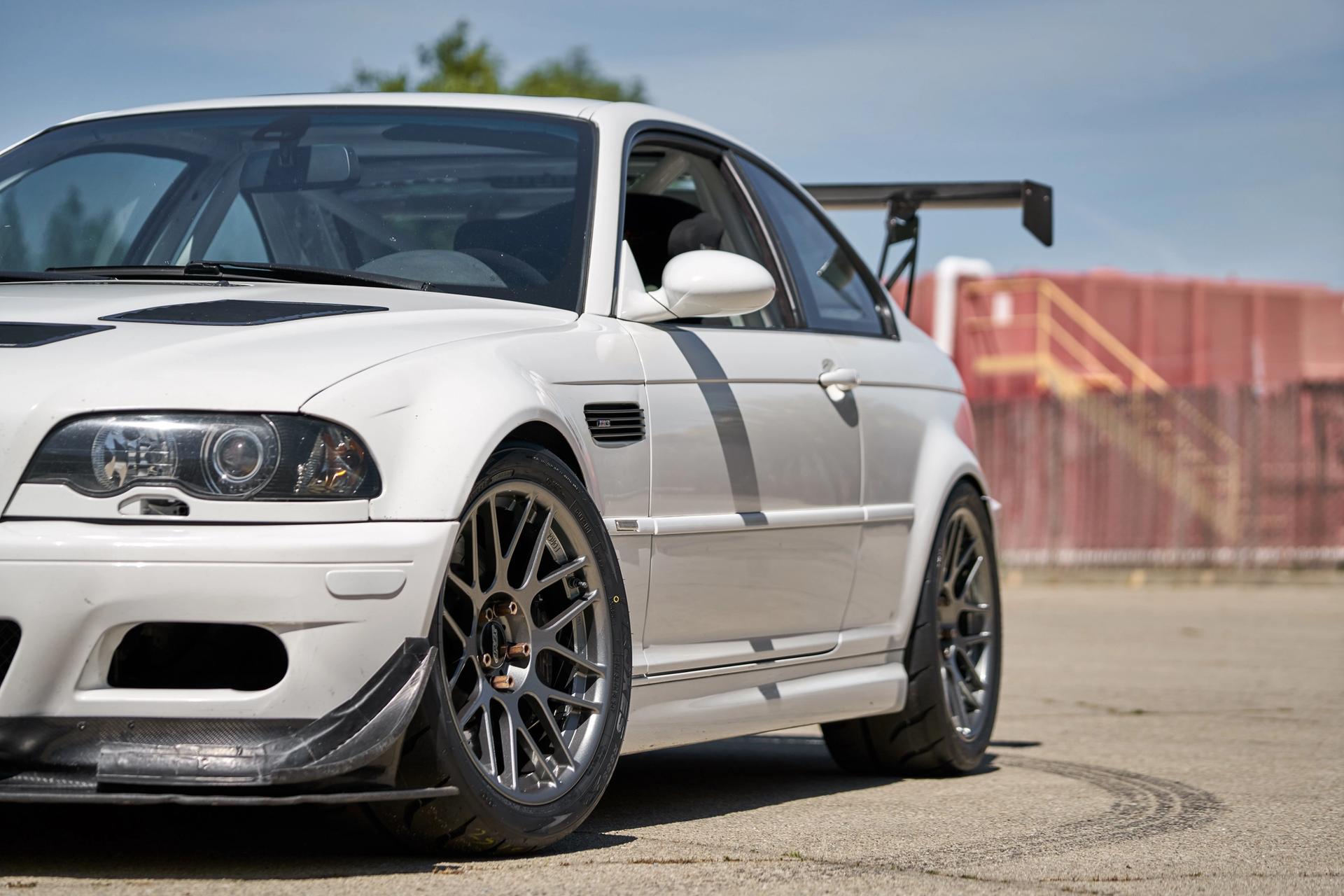 BMW E46 M3 with 18" ARC-8R in Anthracite