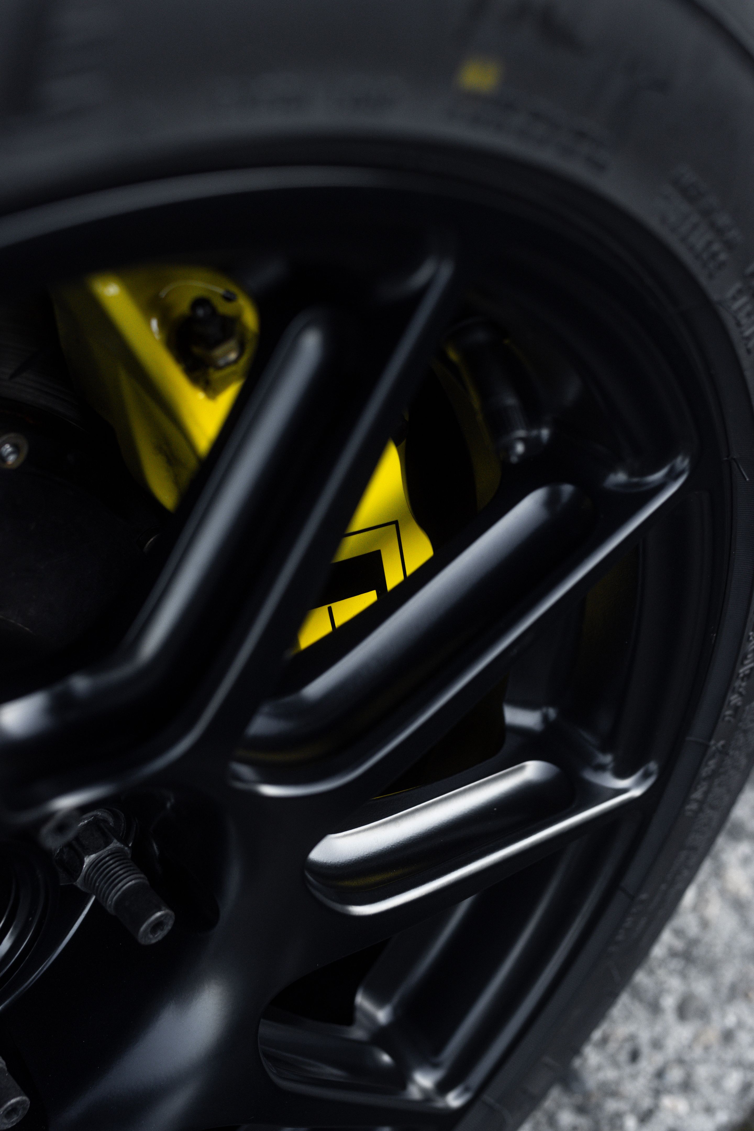 Red VW MK5 Golf with 17" SM-10 Apex wheels in Satin Black