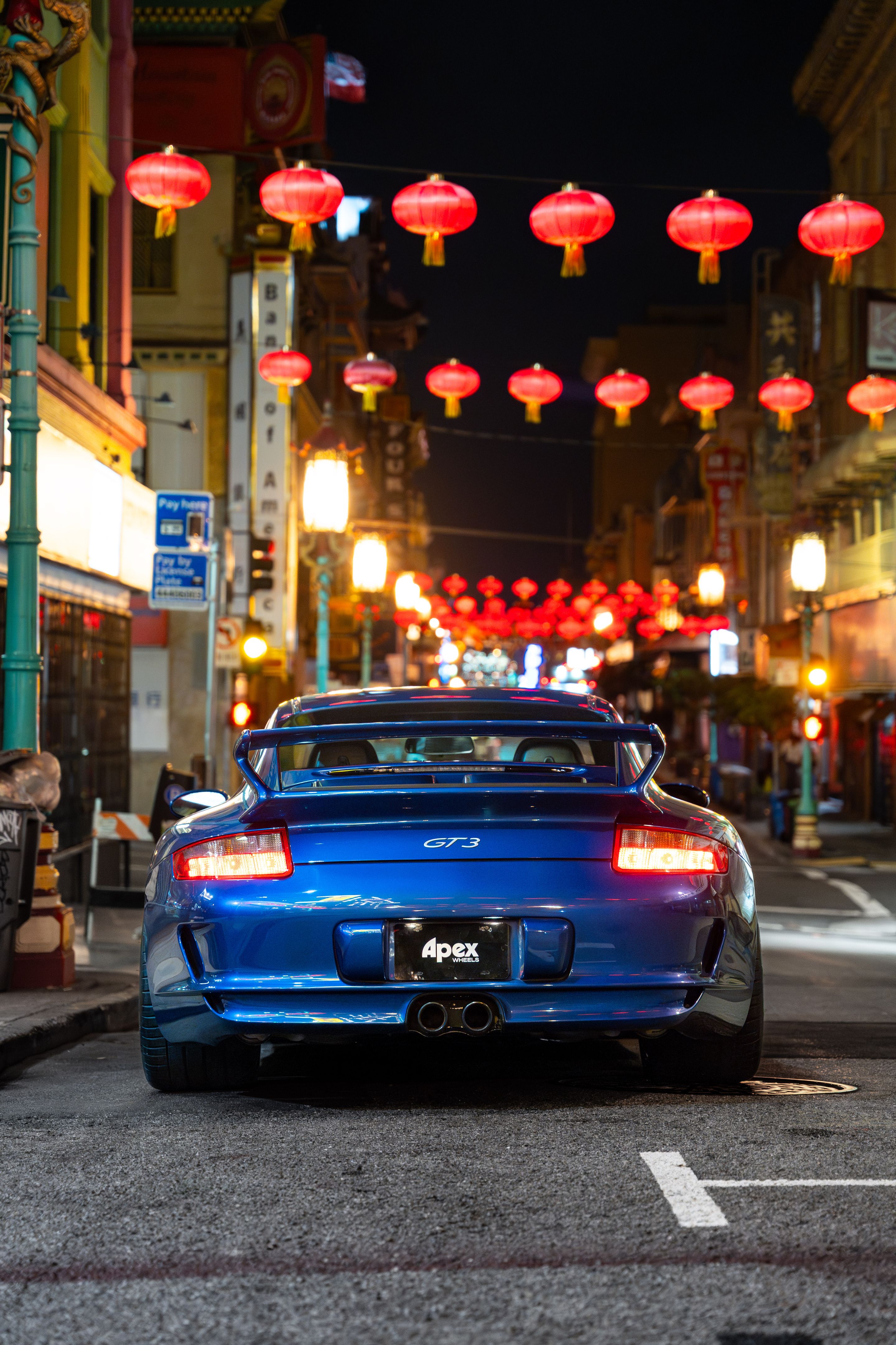 Blue Porsche 911 997 GT3 with 19" TEST-M Apex wheels in Machined Lip Gloss Motorsport Gold