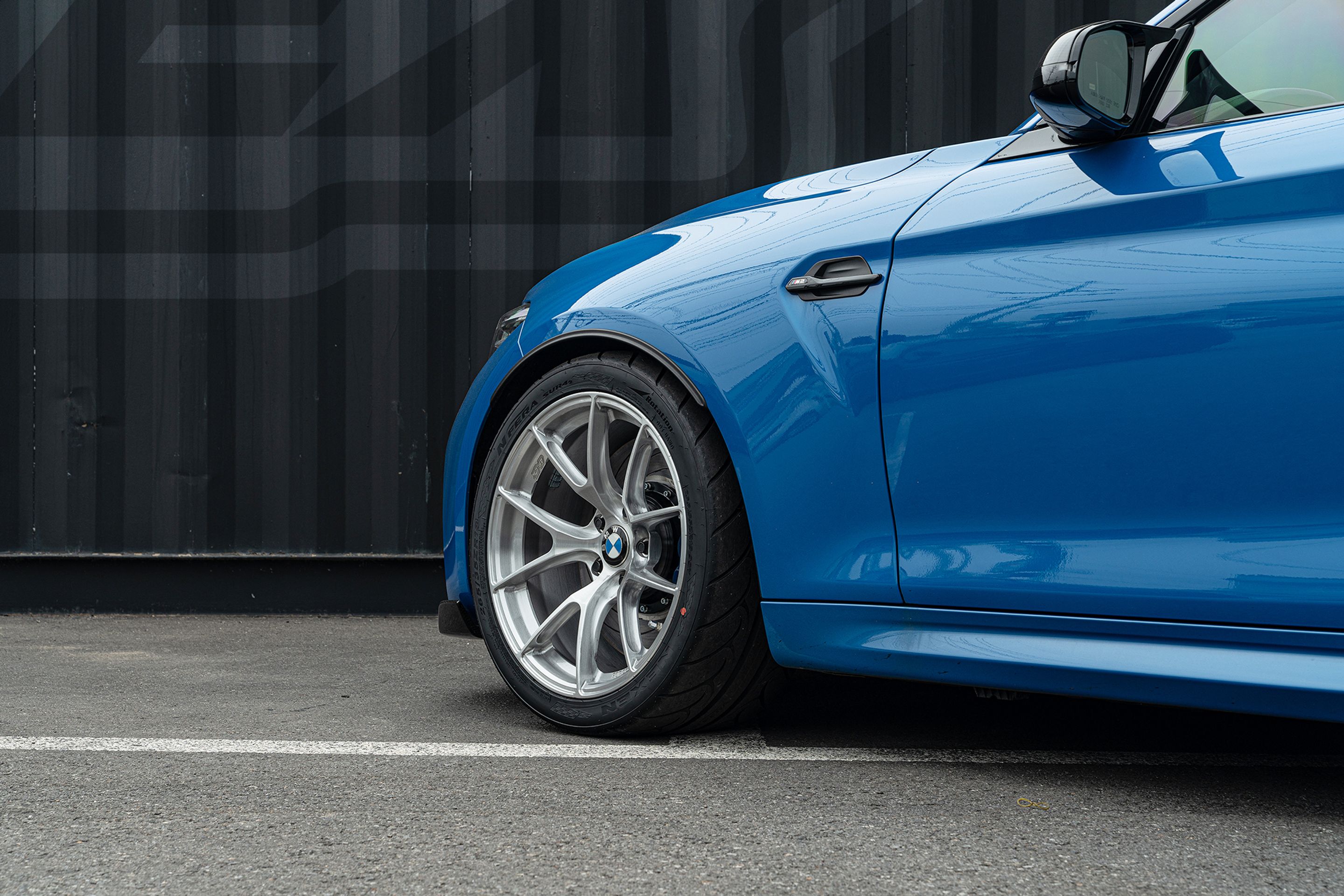 Blue BMW F87 M2 with 18" VS-5RS Apex wheels in Brushed Clear