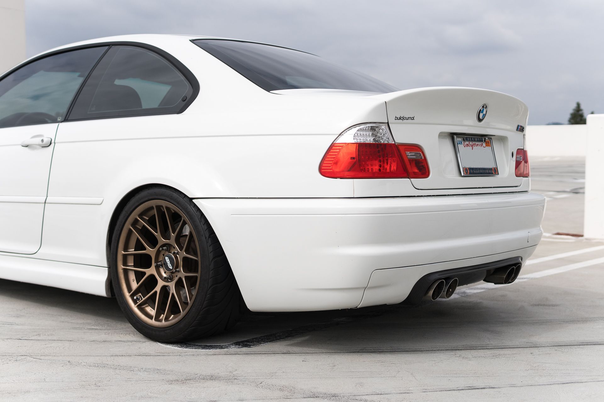 White BMW E46 M3 with 18" ARC-8 Apex wheels in Satin Bronze