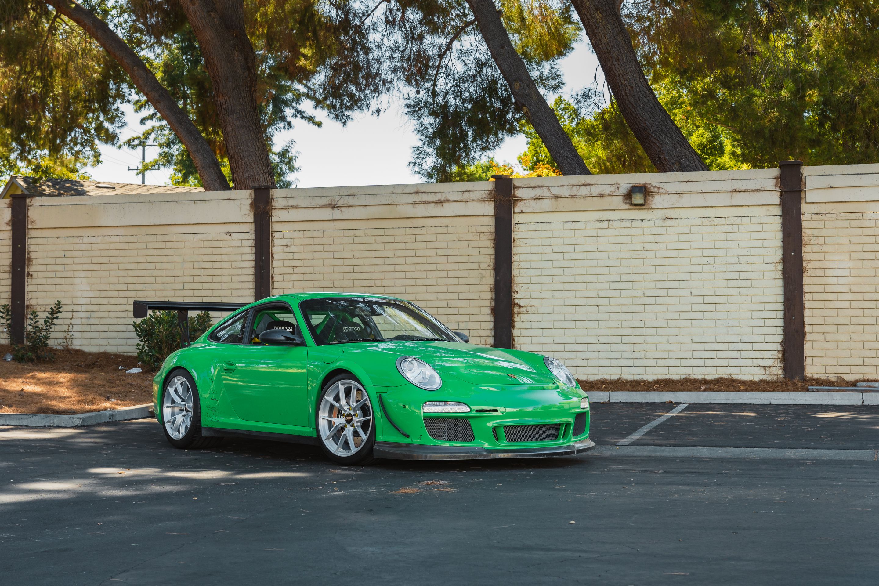 Green Porsche 911 997 GT3 RS with 19" VS-5RS Apex wheels in Brushed Clear