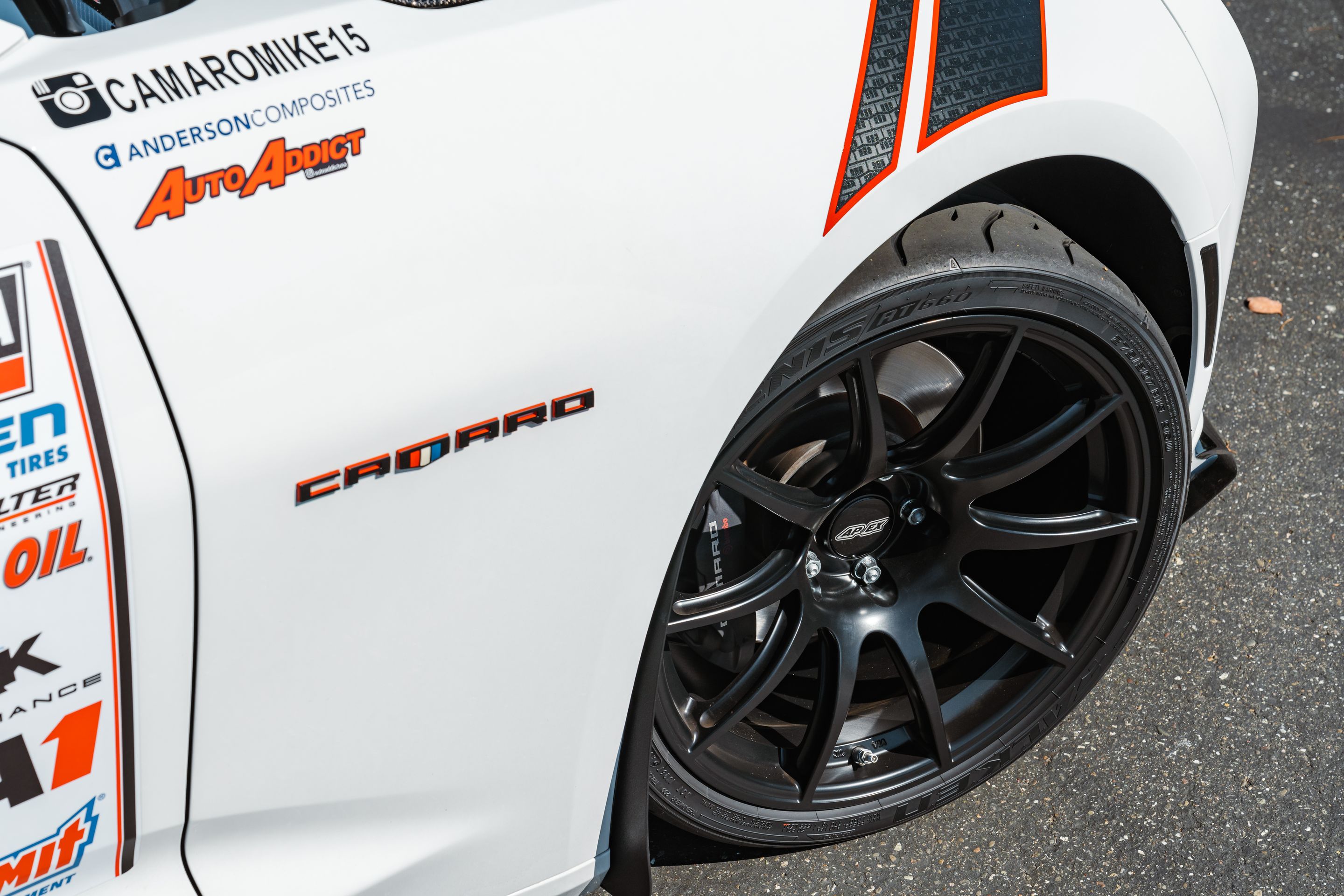 White Chevrolet 6th Gen Camaro SS with 19" SM-10 Apex wheels in Satin Black