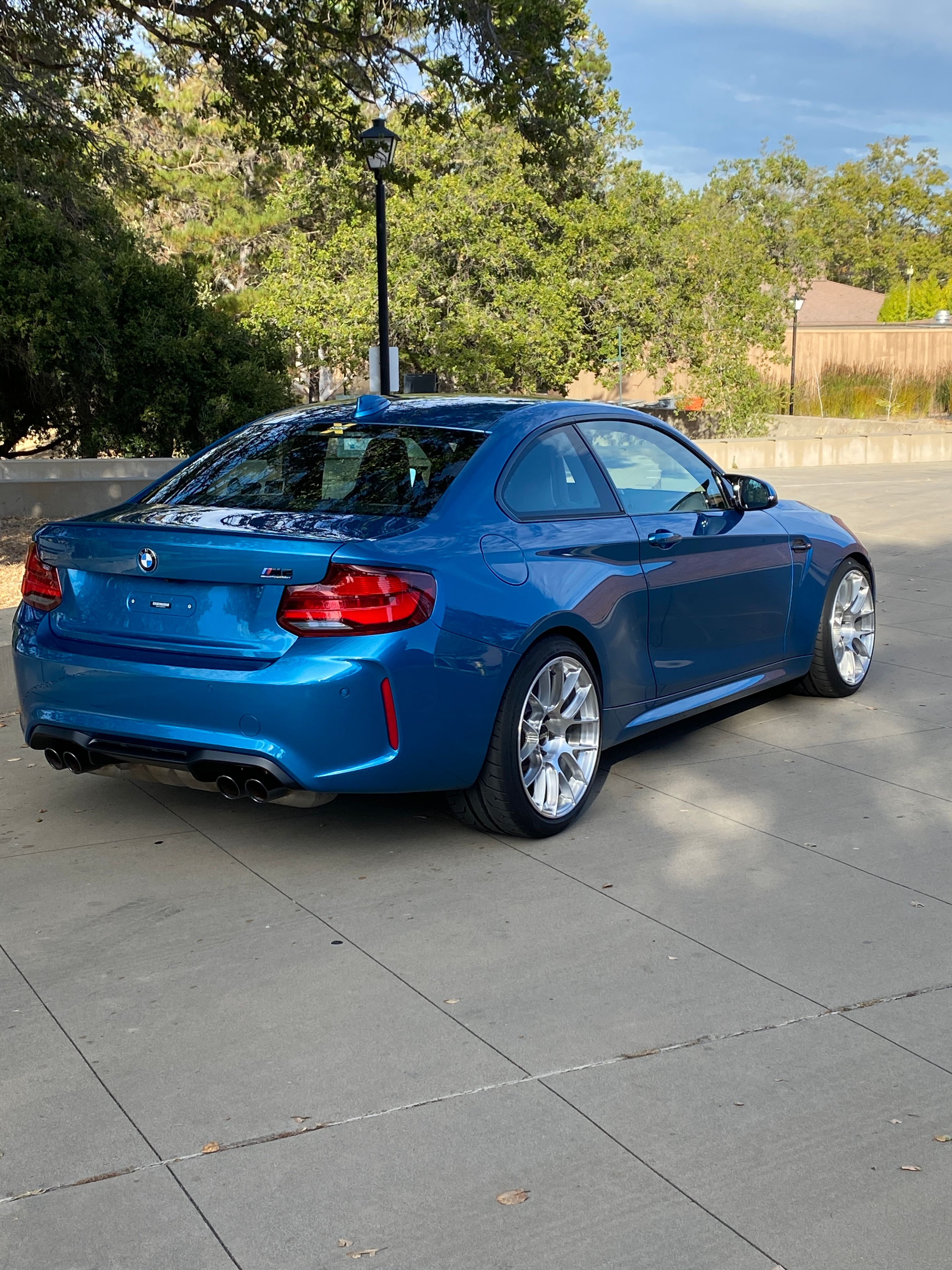Blue BMW F87 M2 with 19" EC-7RS Apex wheels in Brushed Clear