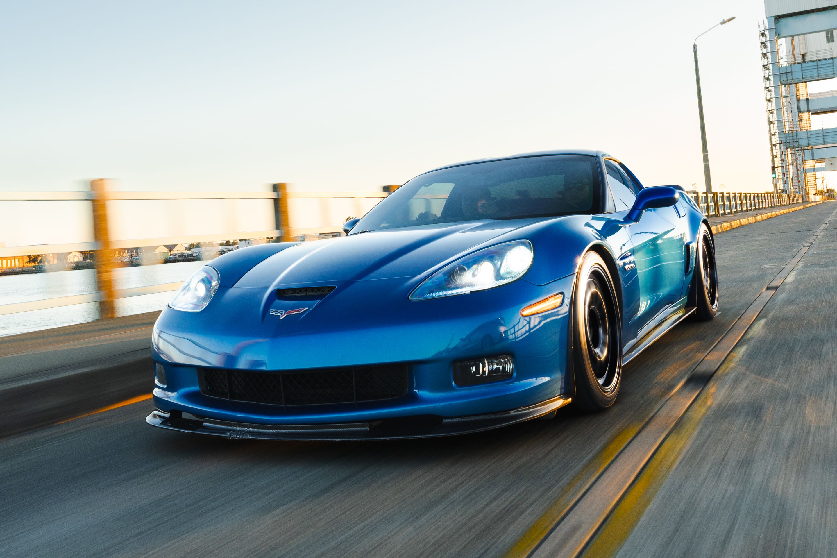 Blue Chevrolet C6 Corvette Z06 with 18"/19" TEST-S Apex wheels in Satin Black