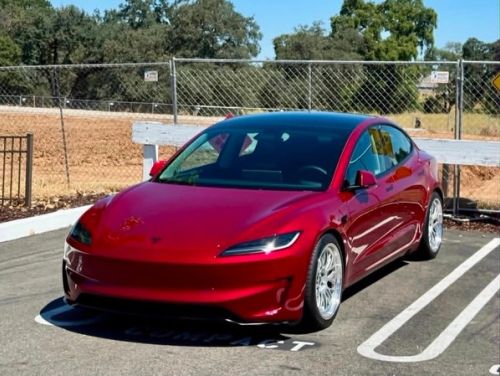 Red Tesla Model 3 - ML-10RT in Machined Lip Race Silver
