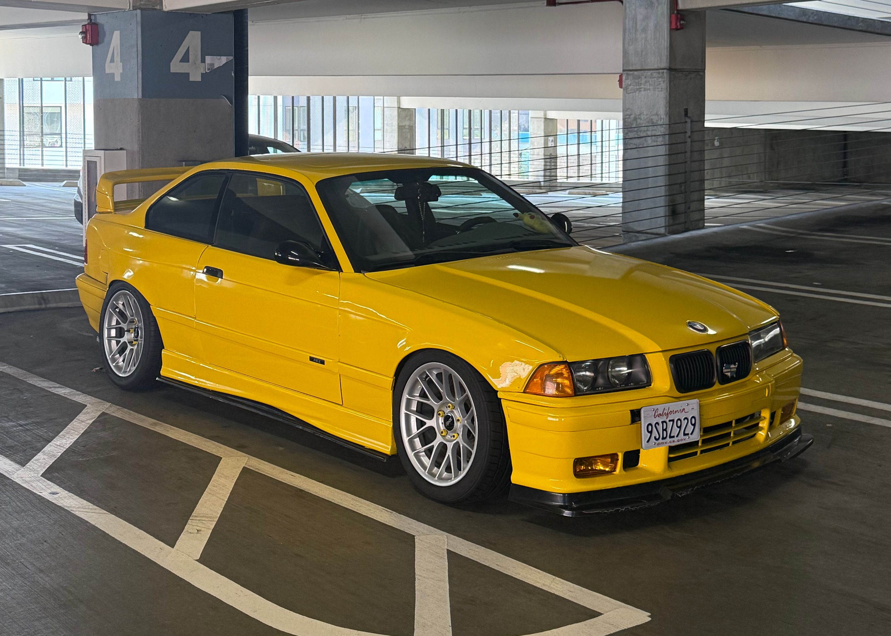 Yellow BMW E36 M3 with 17" ARC-8 Apex wheels in Race Silver