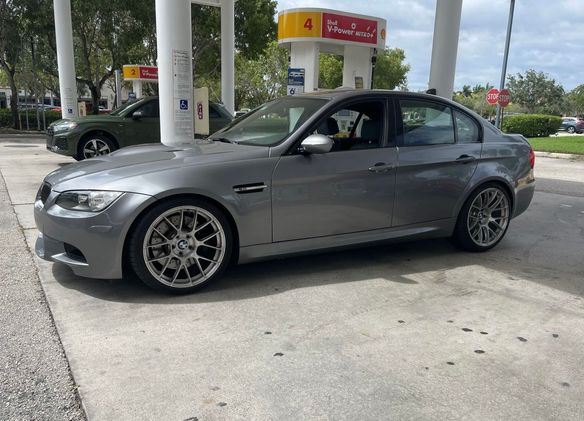 BMW E90 Sedan M3 with 19" EC-7RS in Brushed Clear