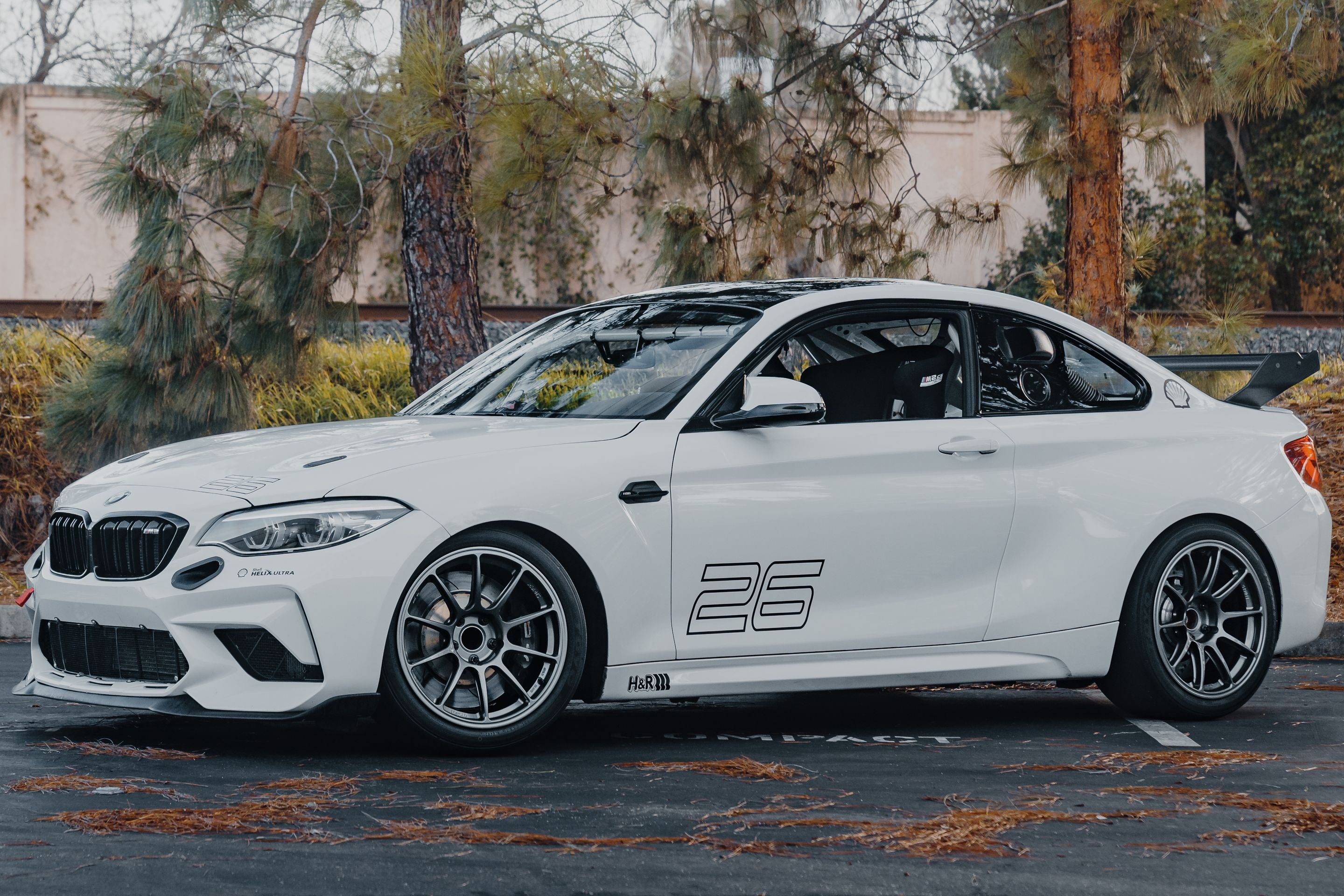 White BMW F87 M2 with 18" SM-10RE Apex wheels in Anthracite