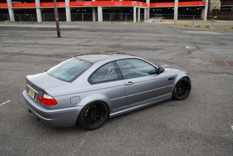 Silver BMW E46 M3 with 18" ARC-8 Apex wheels in Satin Black