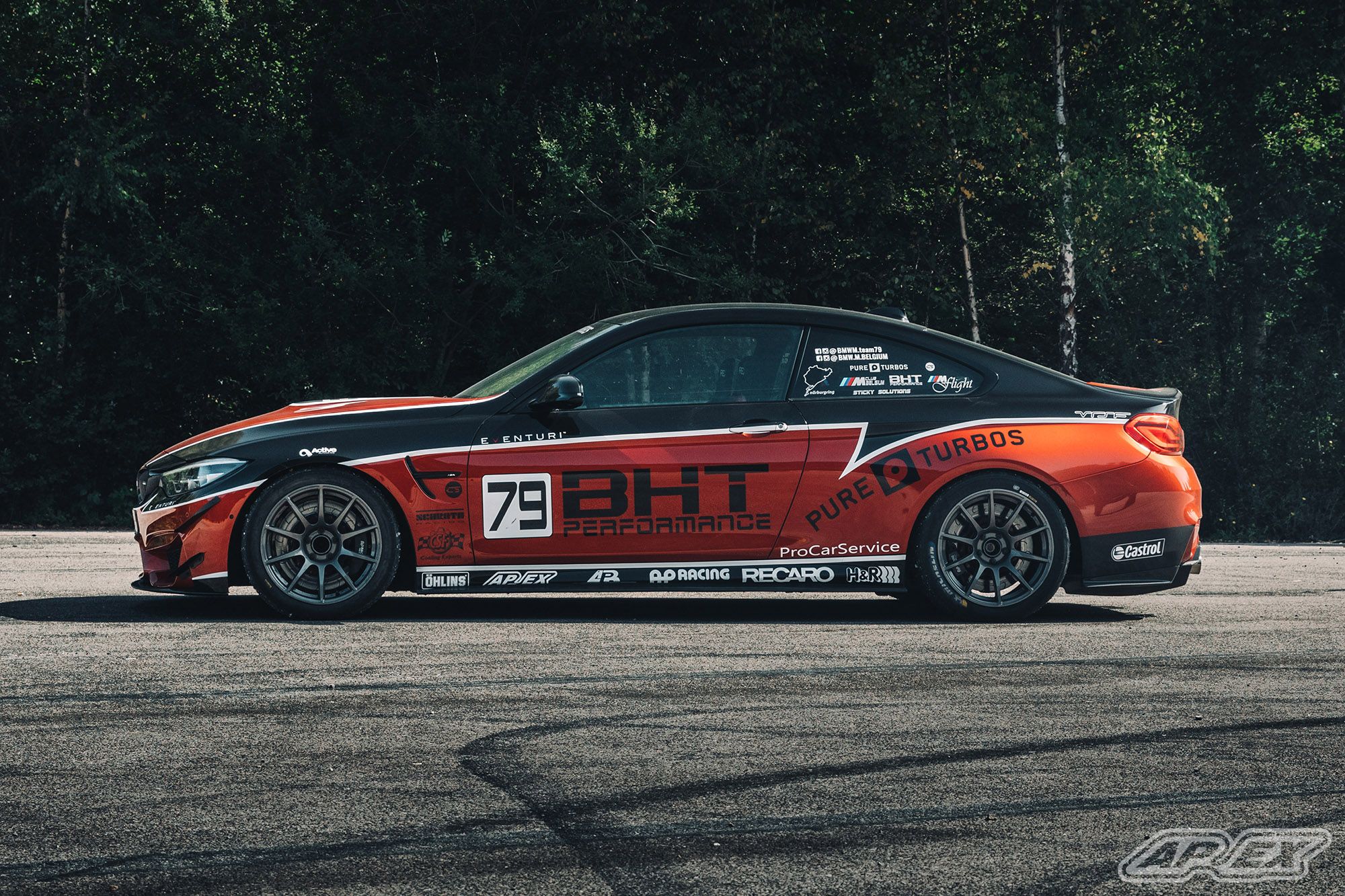Orange BMW F82 Coupe M4 with 18" SM-10 Apex wheels in Anthracite