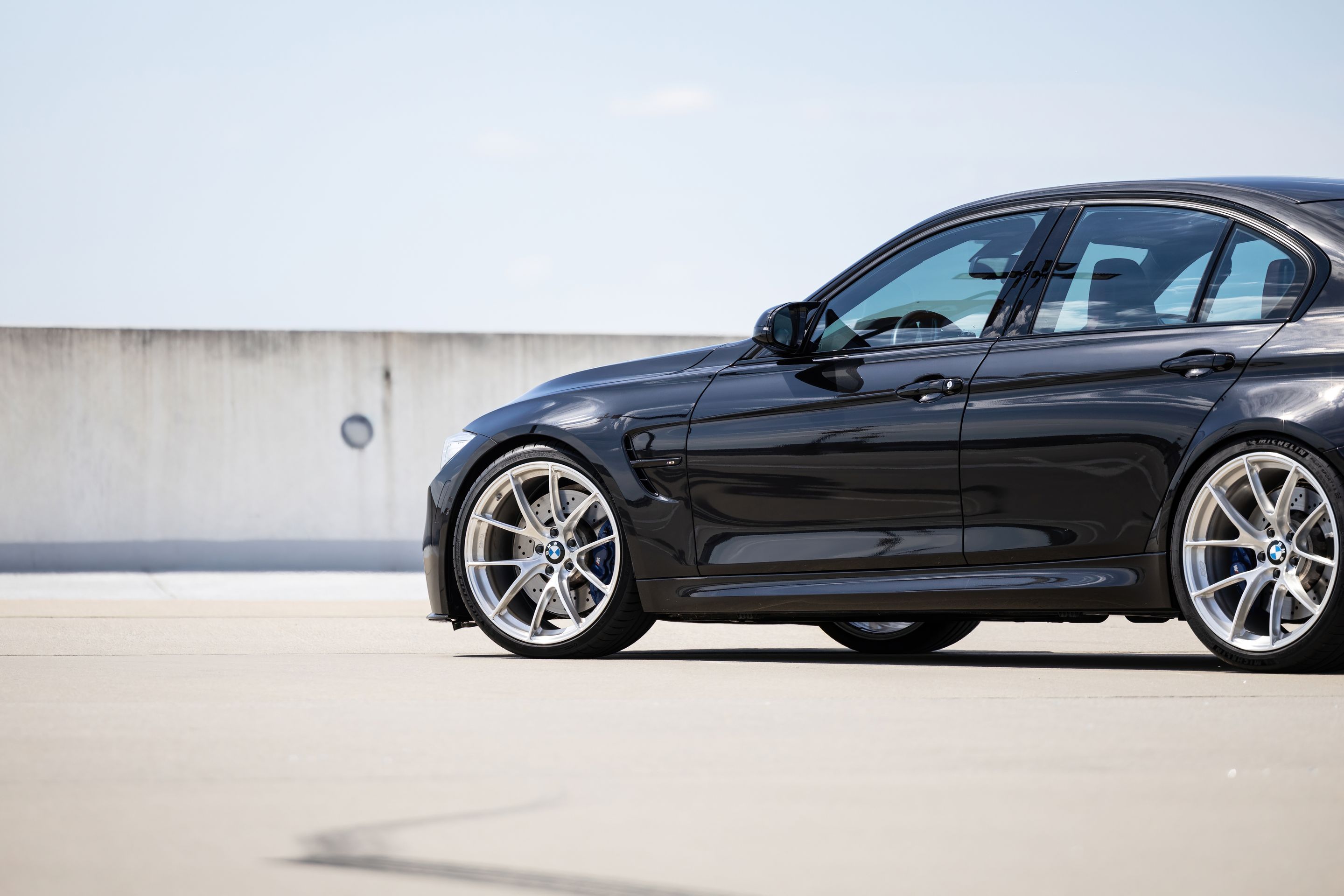 Black BMW F80 M3 with 20" VS-5RS Apex wheels in Brushed Clear