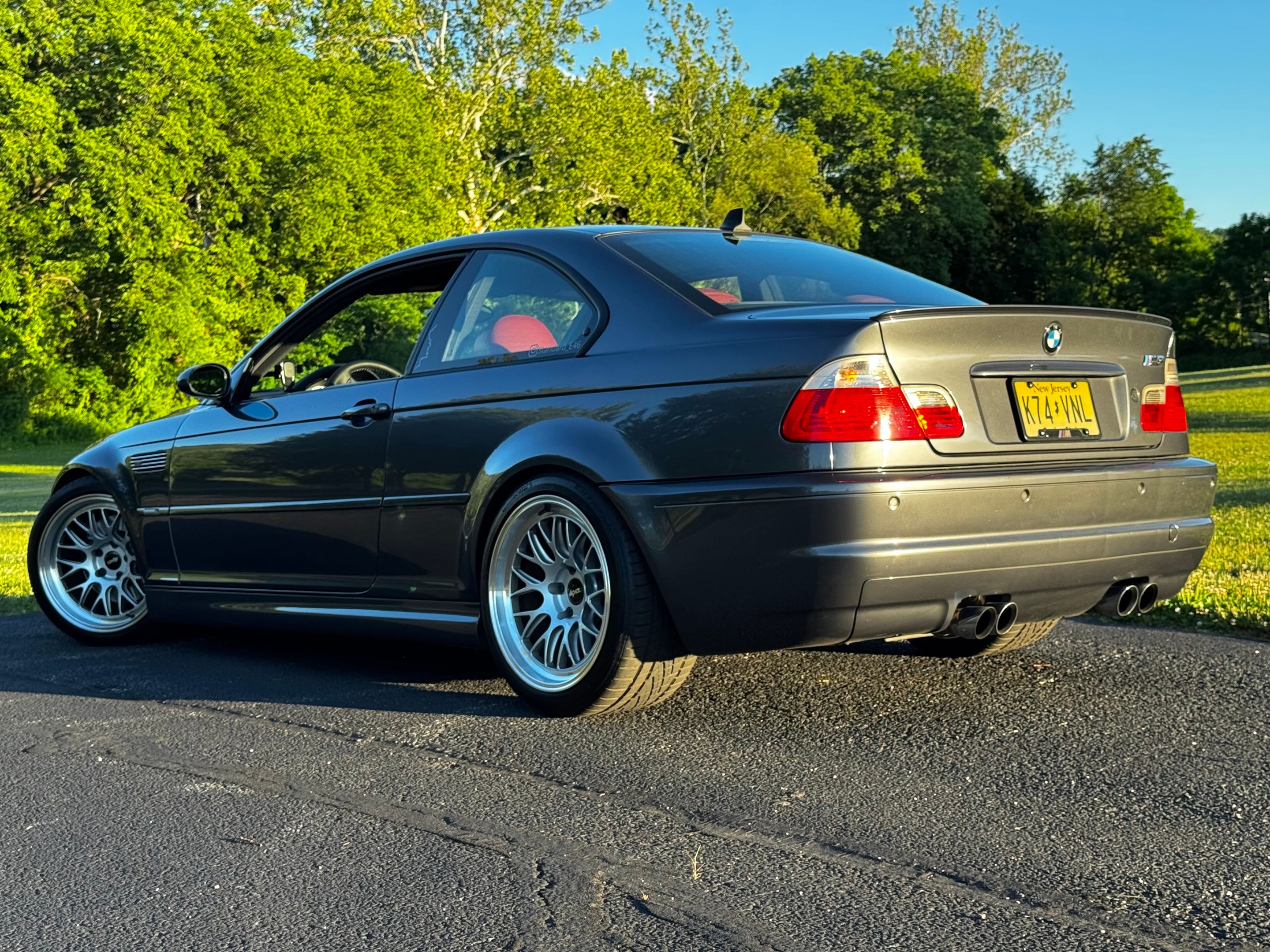 Grey BMW E46 M3 with 18" ML-10RT Apex wheels in Machined Lip Race Silver