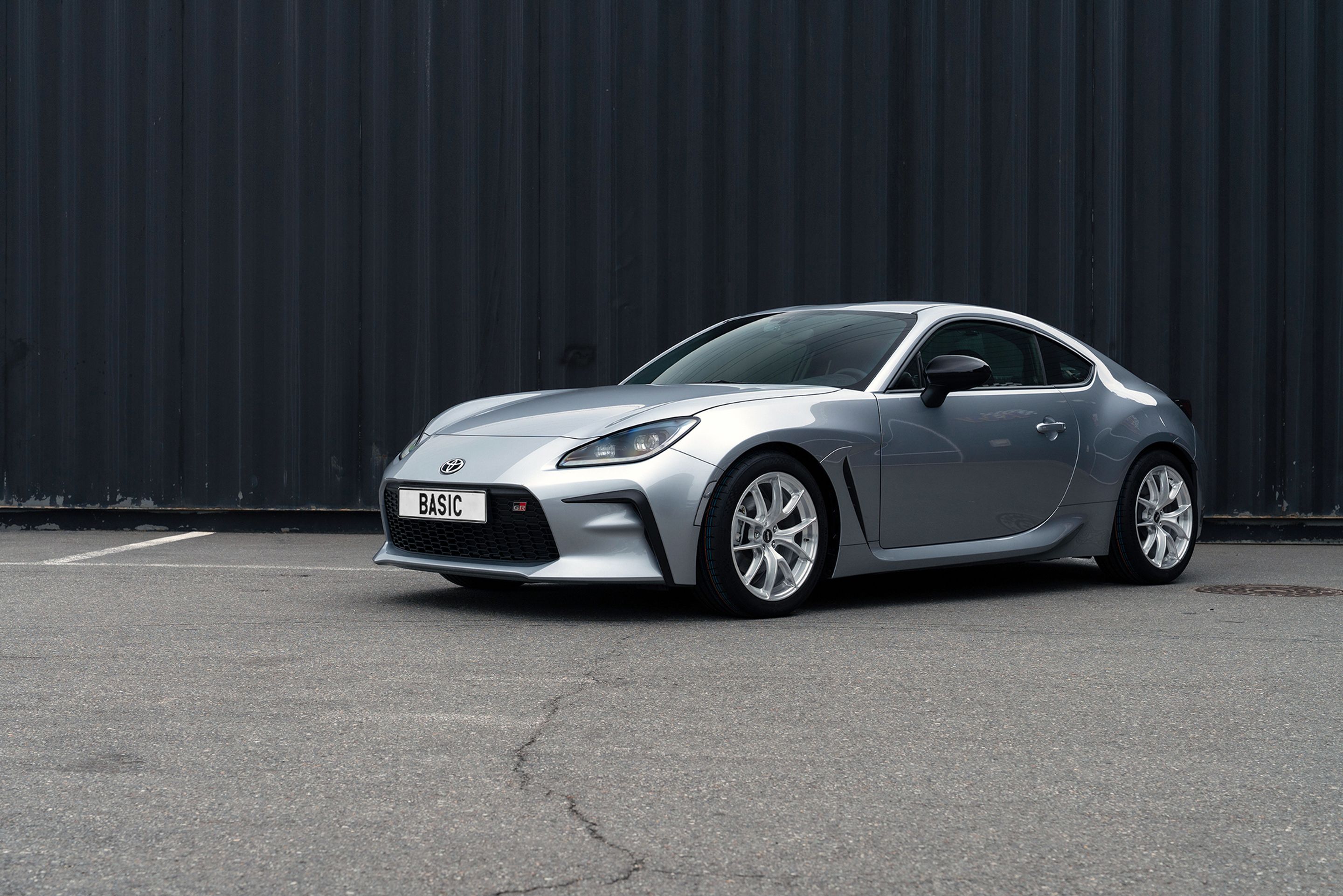 Silver Toyota GR86 with 17" VS-5RS Apex wheels in Brushed Clear