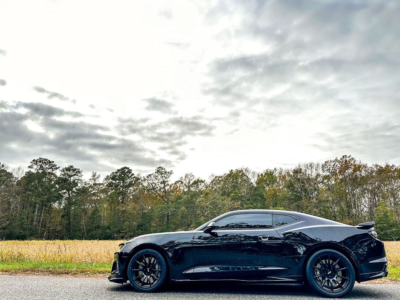Black Chevrolet 6th Gen Camaro ZL1 with 19" SM-10 Apex wheels in Satin Black