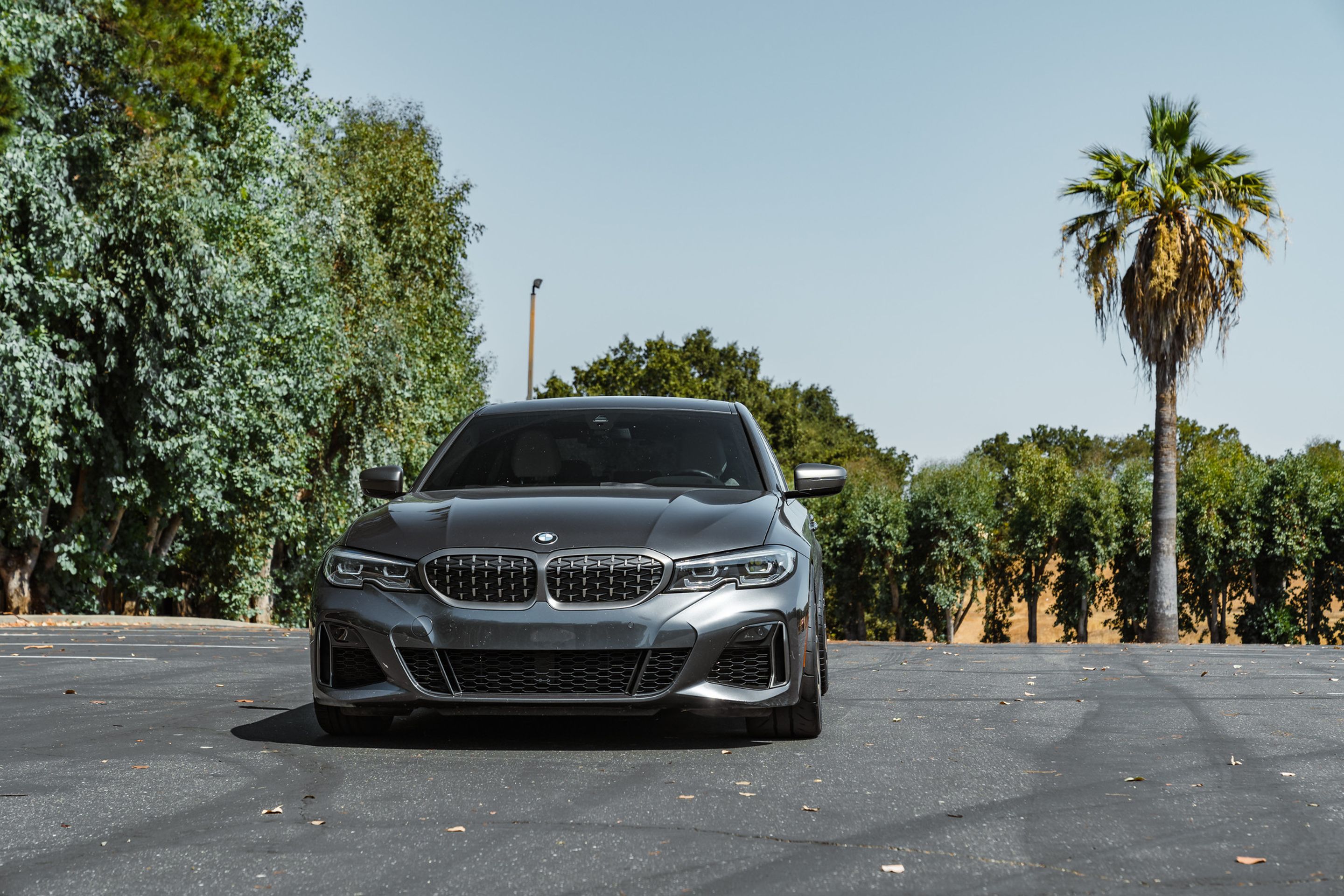 Grey BMW G20 Sedan 3 Series with 19" VS-5RS Apex wheels in Satin Bronze