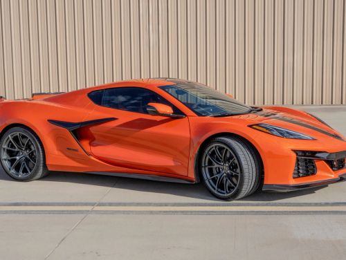 Orange Chevrolet Corvette - VS-5RS in Anthracite