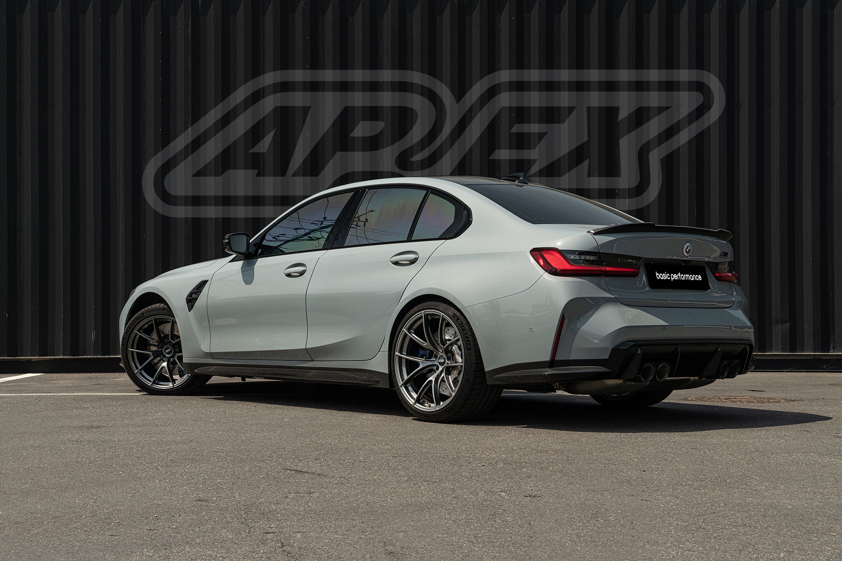 Grey BMW G80 M3 with 19"/20" VS-5RS Apex wheels in Anthracite
