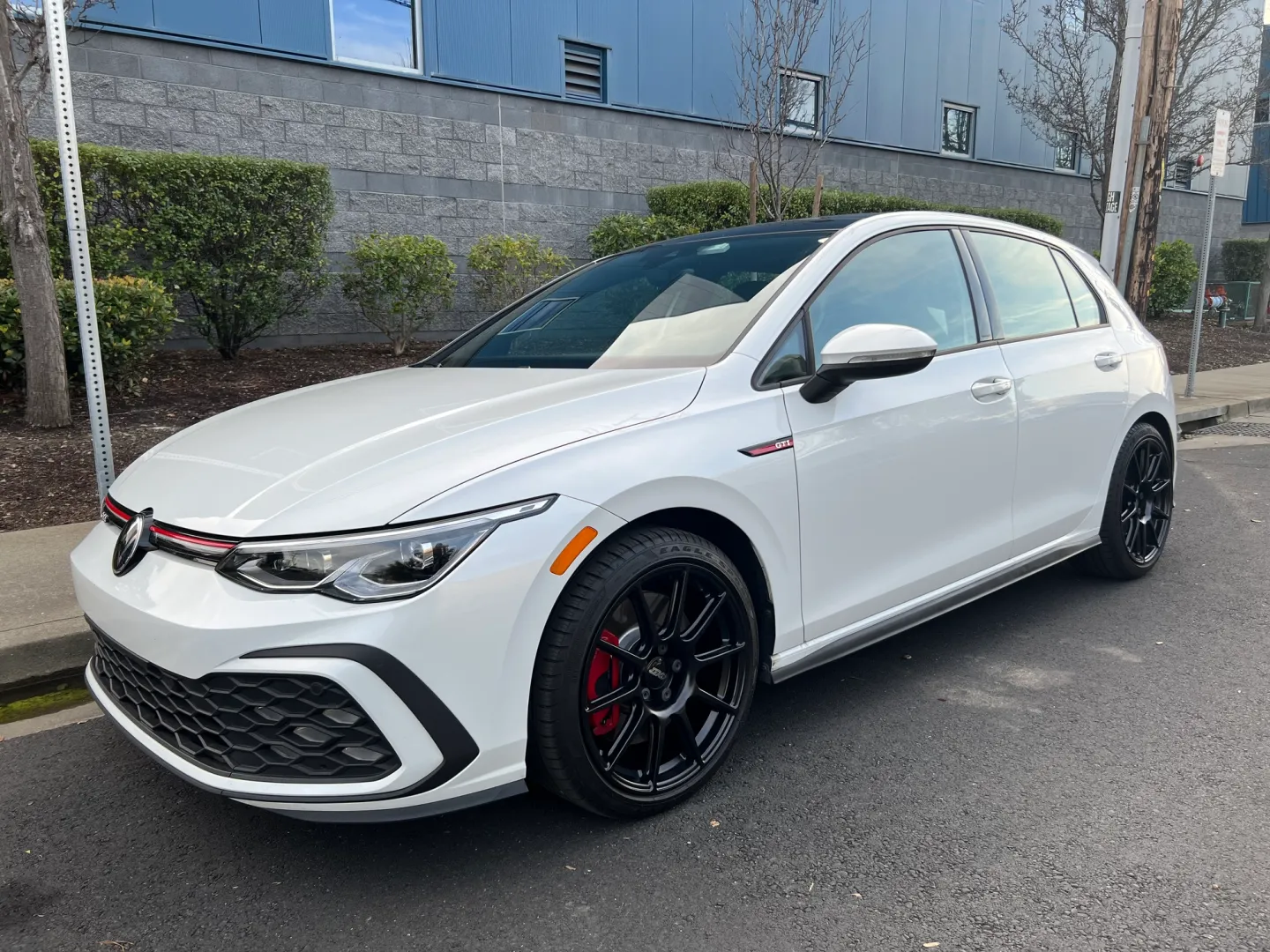 VW MK8 GTI with 18